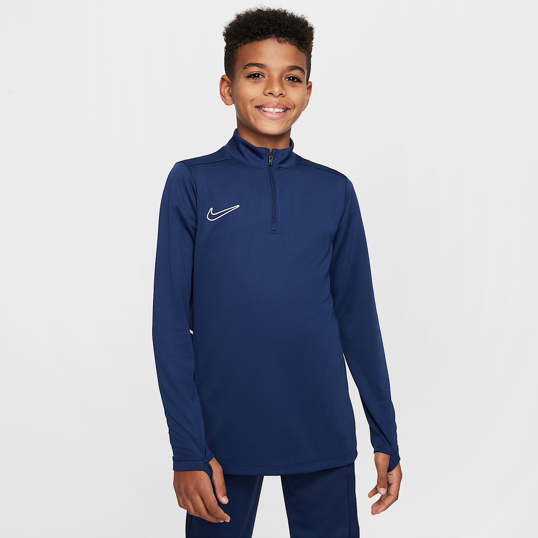 Nike Academy Older Kids' Dri-FIT Long-Sleeve 1/4-Zip Football Drill Top