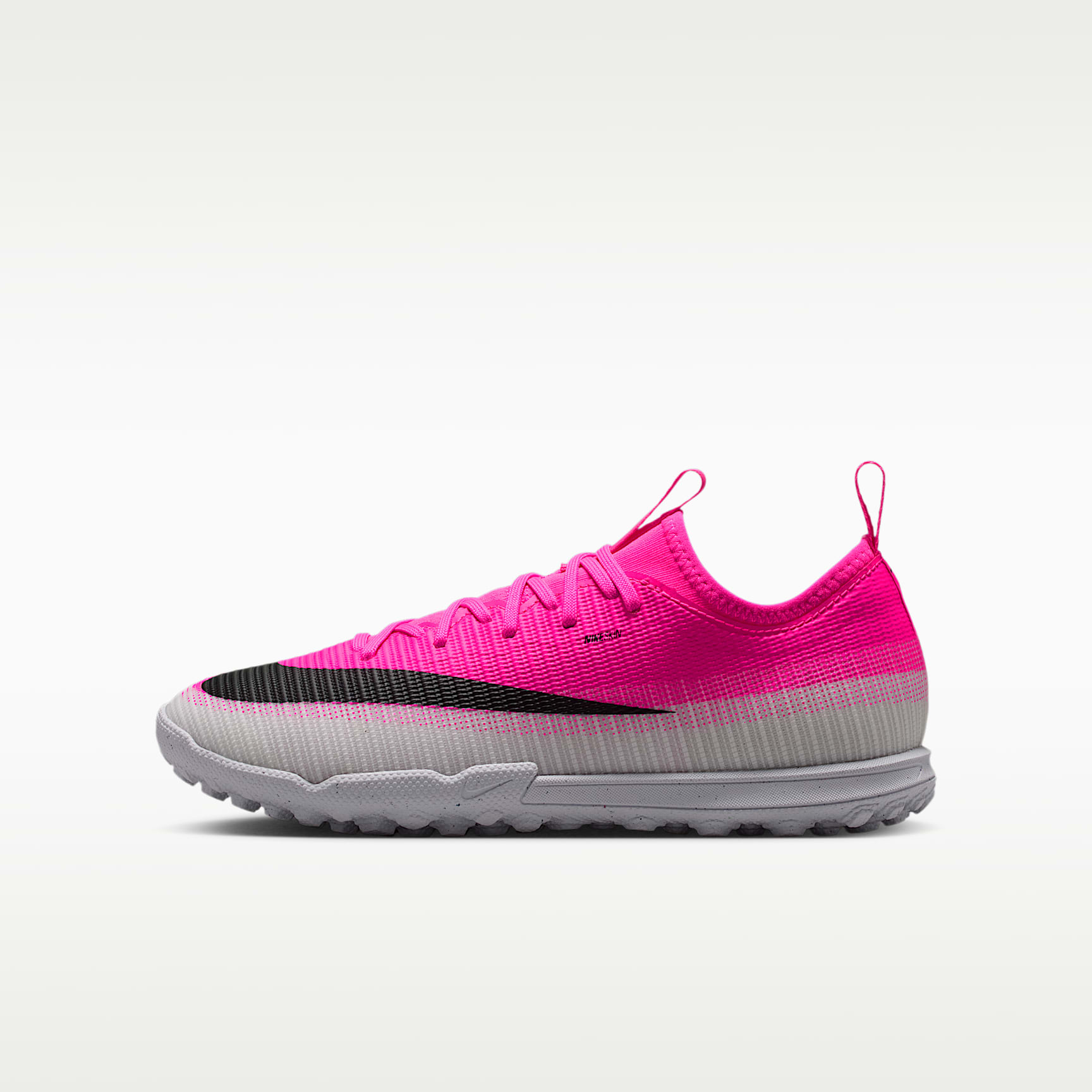 Nike Jr. Mercurial Vapor 17 Academy Older Kids' Turf Low-Top Football Shoes