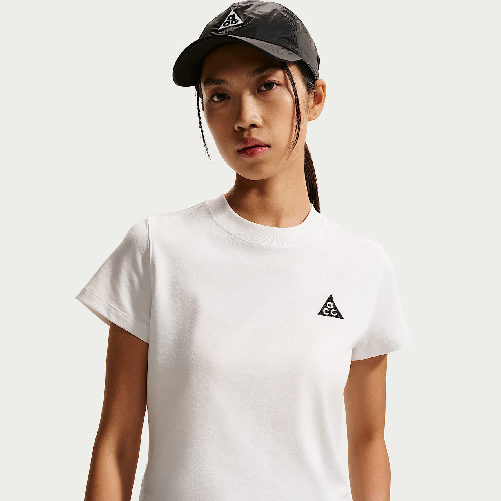 Nike ACG 女款 Dri-FIT 短袖上衣