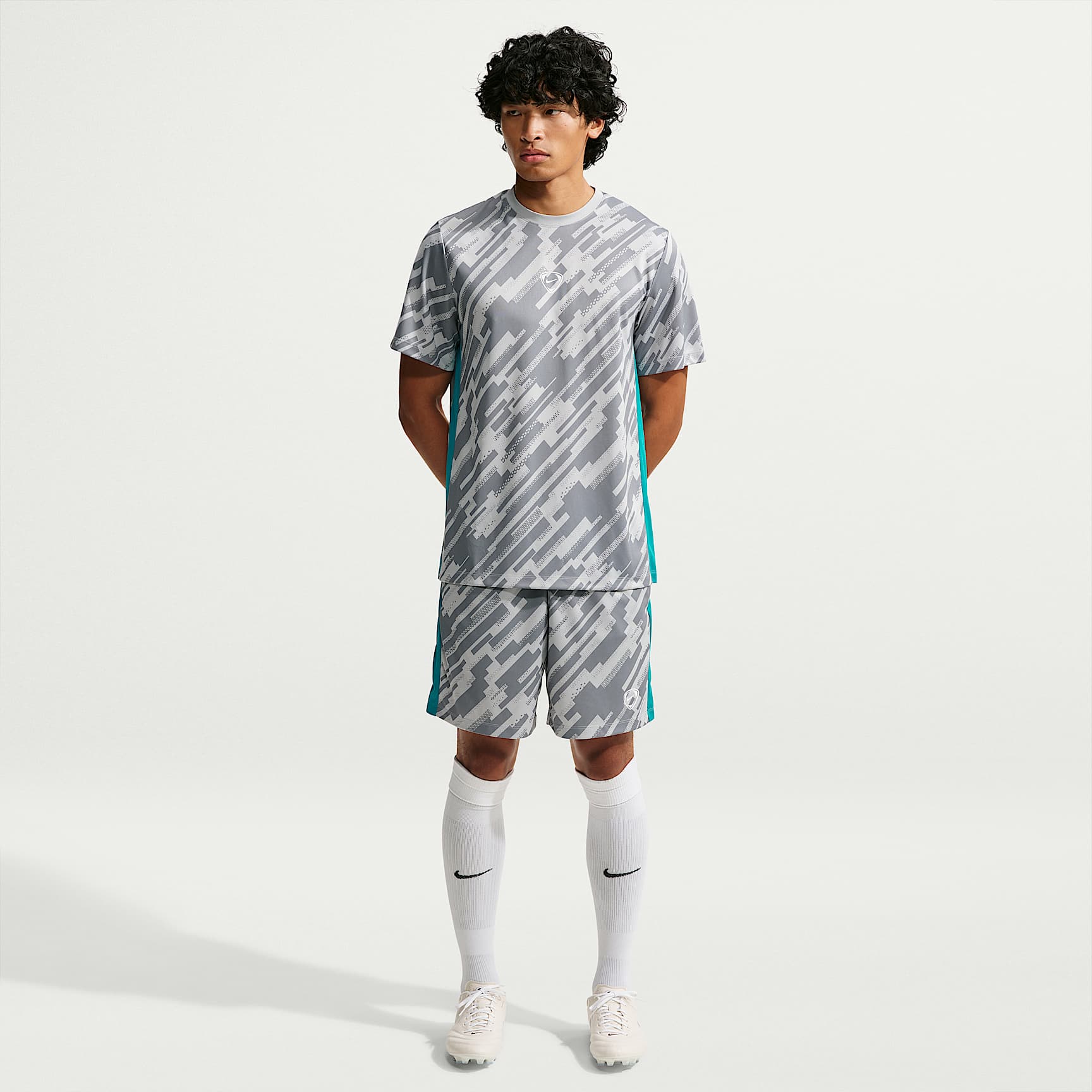 Nike Academy+ Men's Dri-FIT Football Shorts