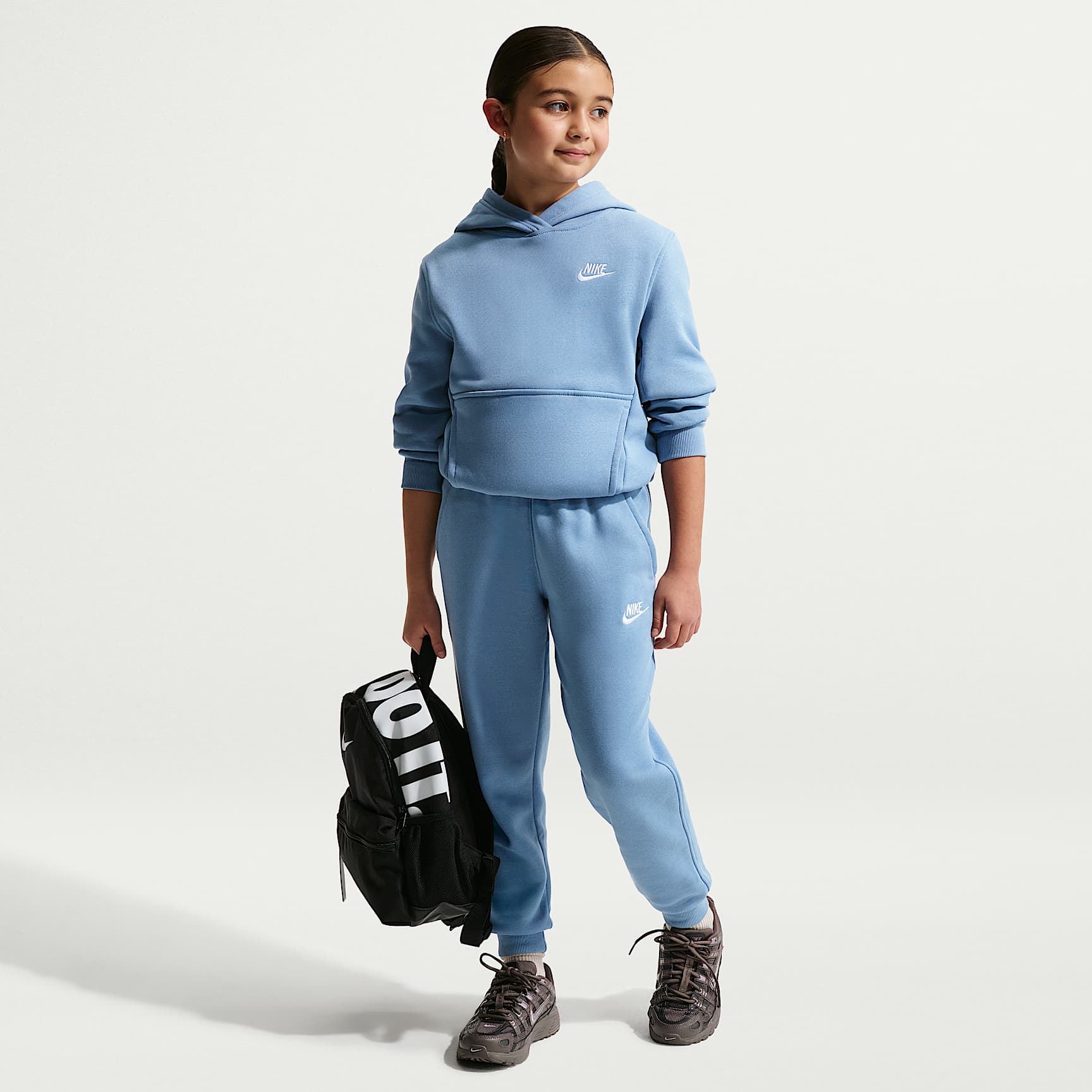 Nike Sportswear Club Fleece Older Kids' Joggers