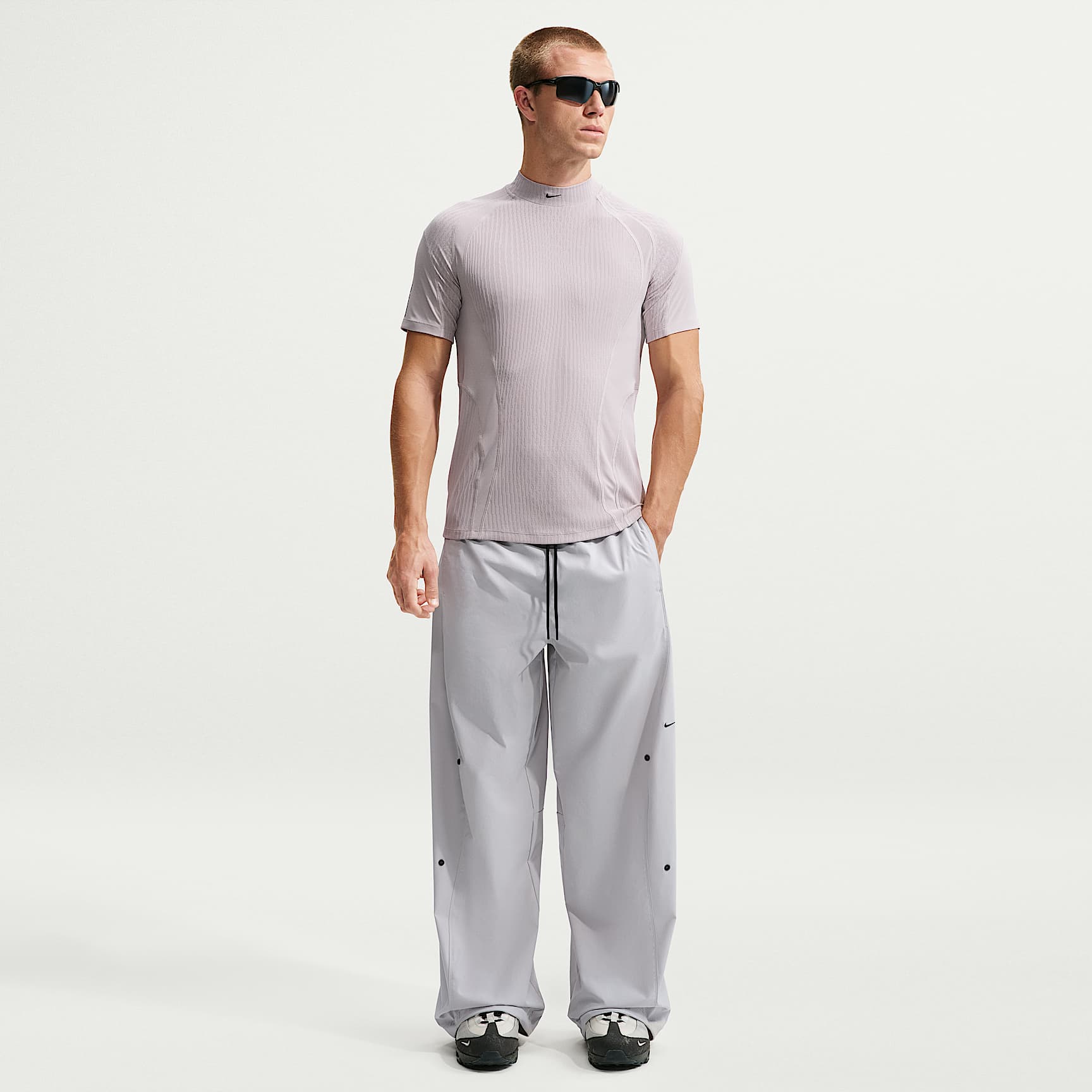 Nike Tech Helios Men's Dri-FIT Pants