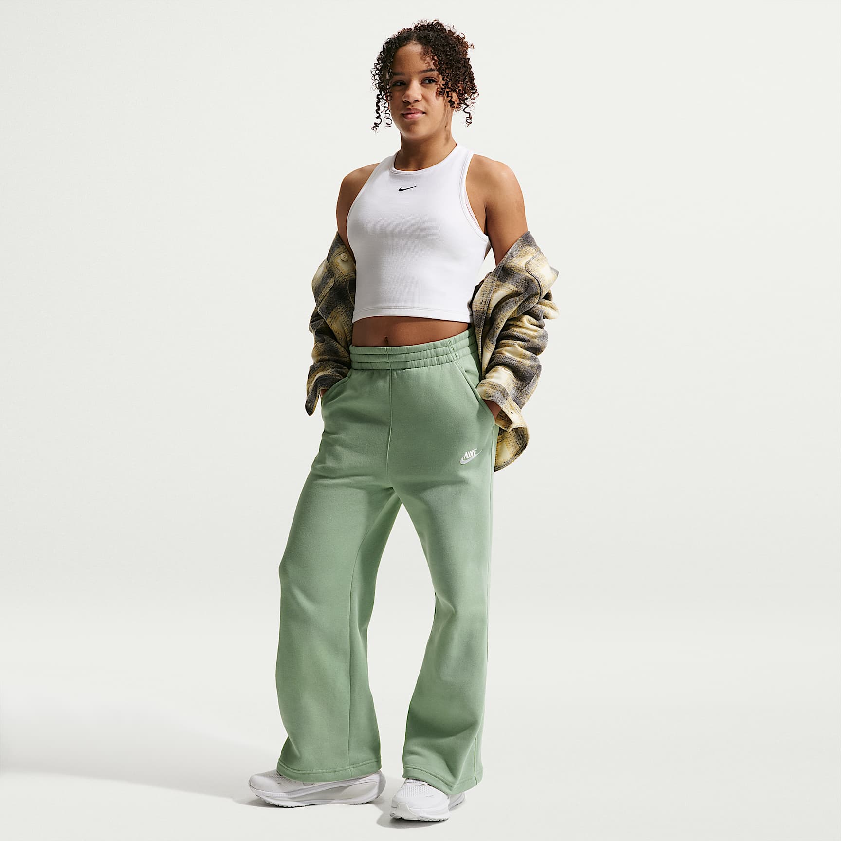 Nike Sportswear Club Fleece Girls' Wide-Leg Trousers