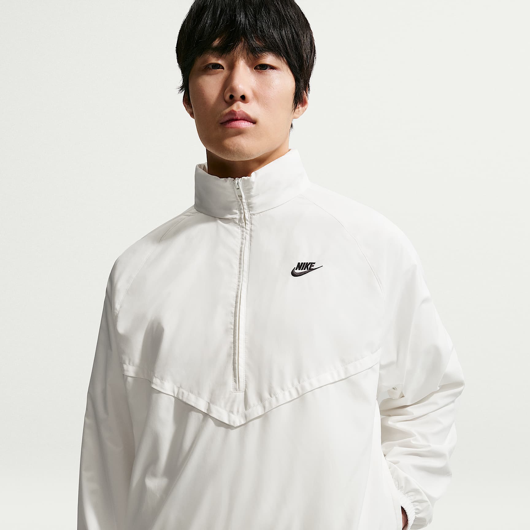 Nike Windrunner Men's Lightweight Half-Zip Jacket