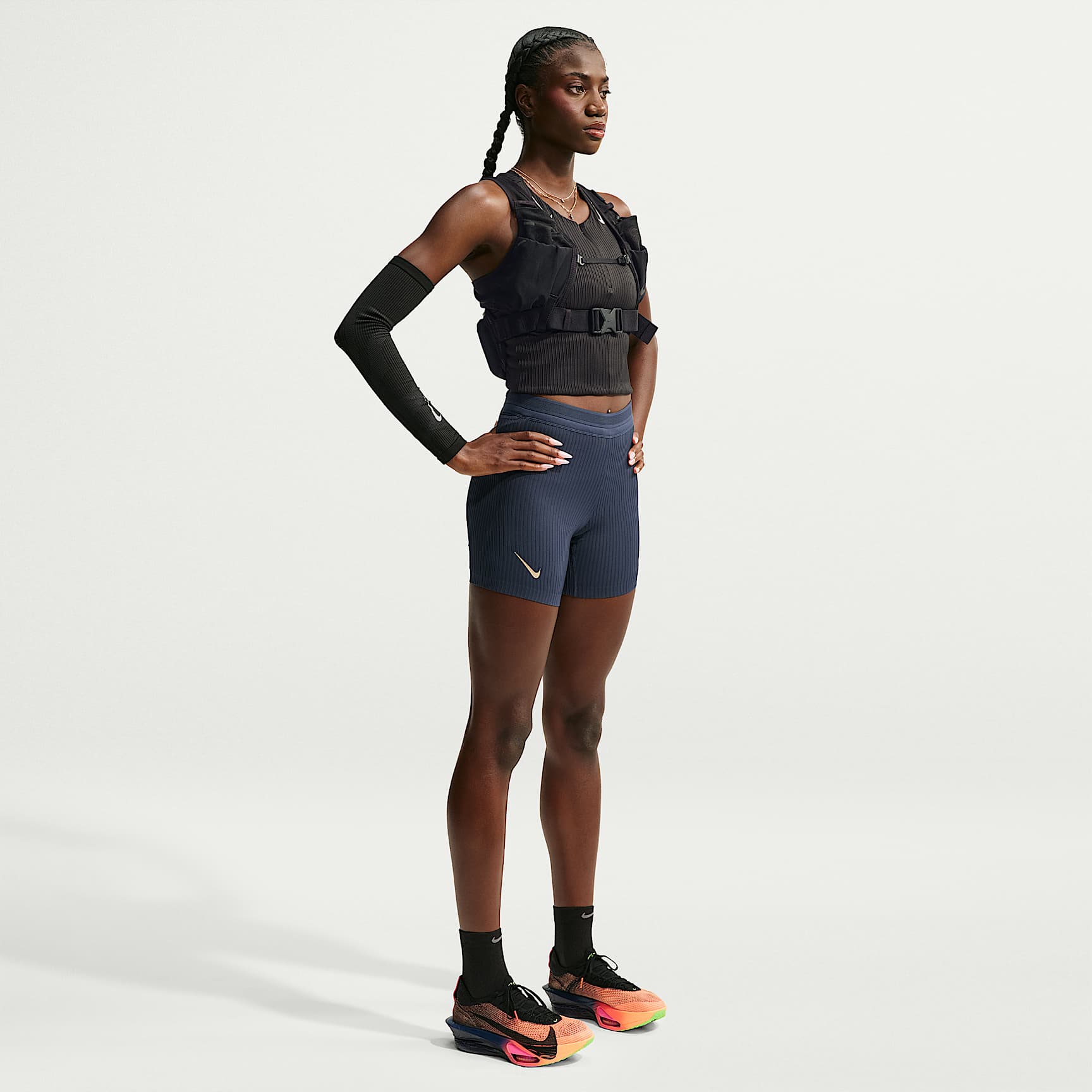 Nike AeroSwift Dri-FIT ADV testhezálló női futórövidnadrág