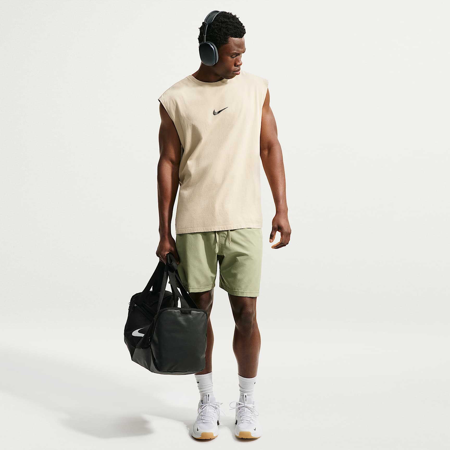 Shorts Dri-FIT de 18 cm versátiles sin forro para hombre Nike Form