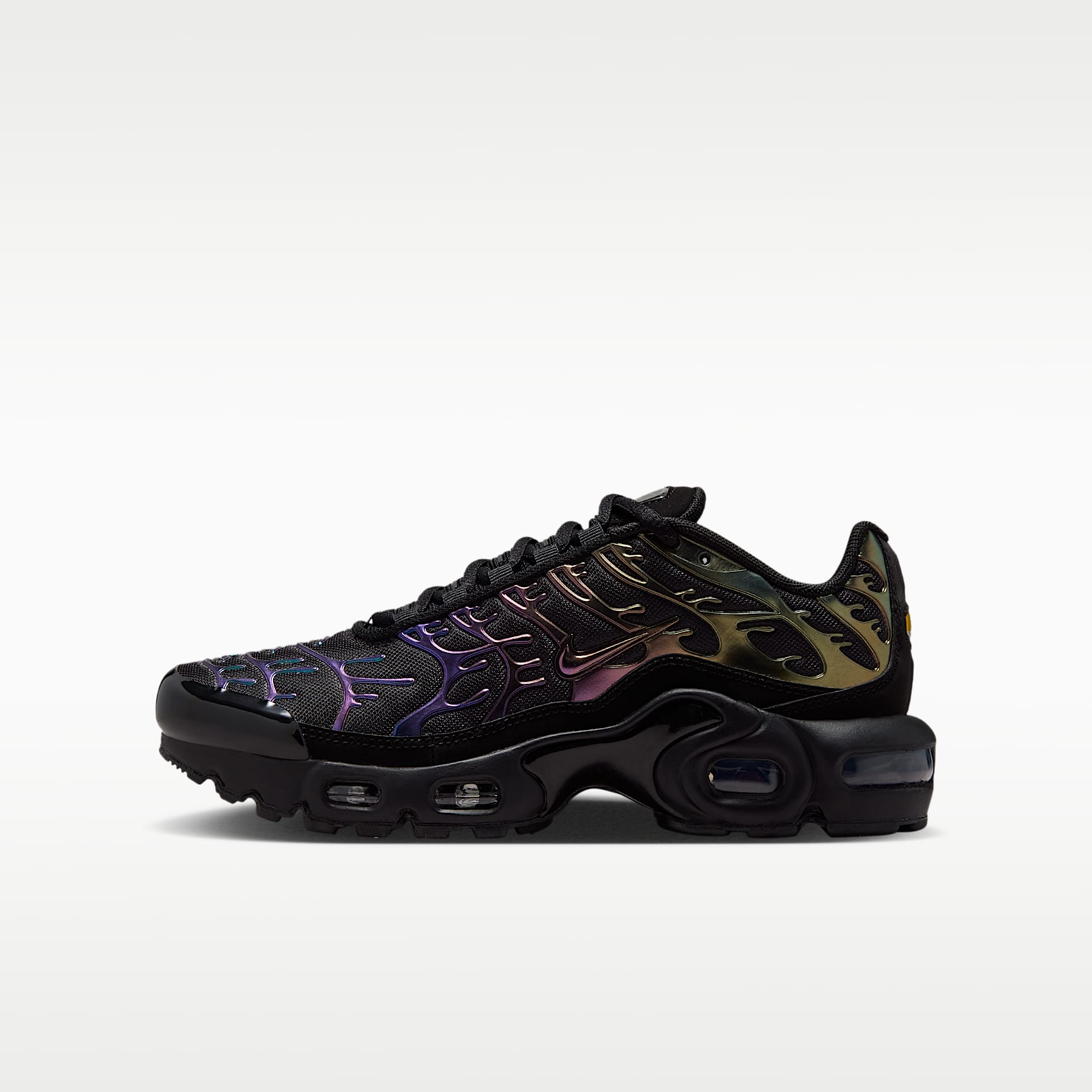 Nike Air Max Plus Premium Older Kids' Shoes