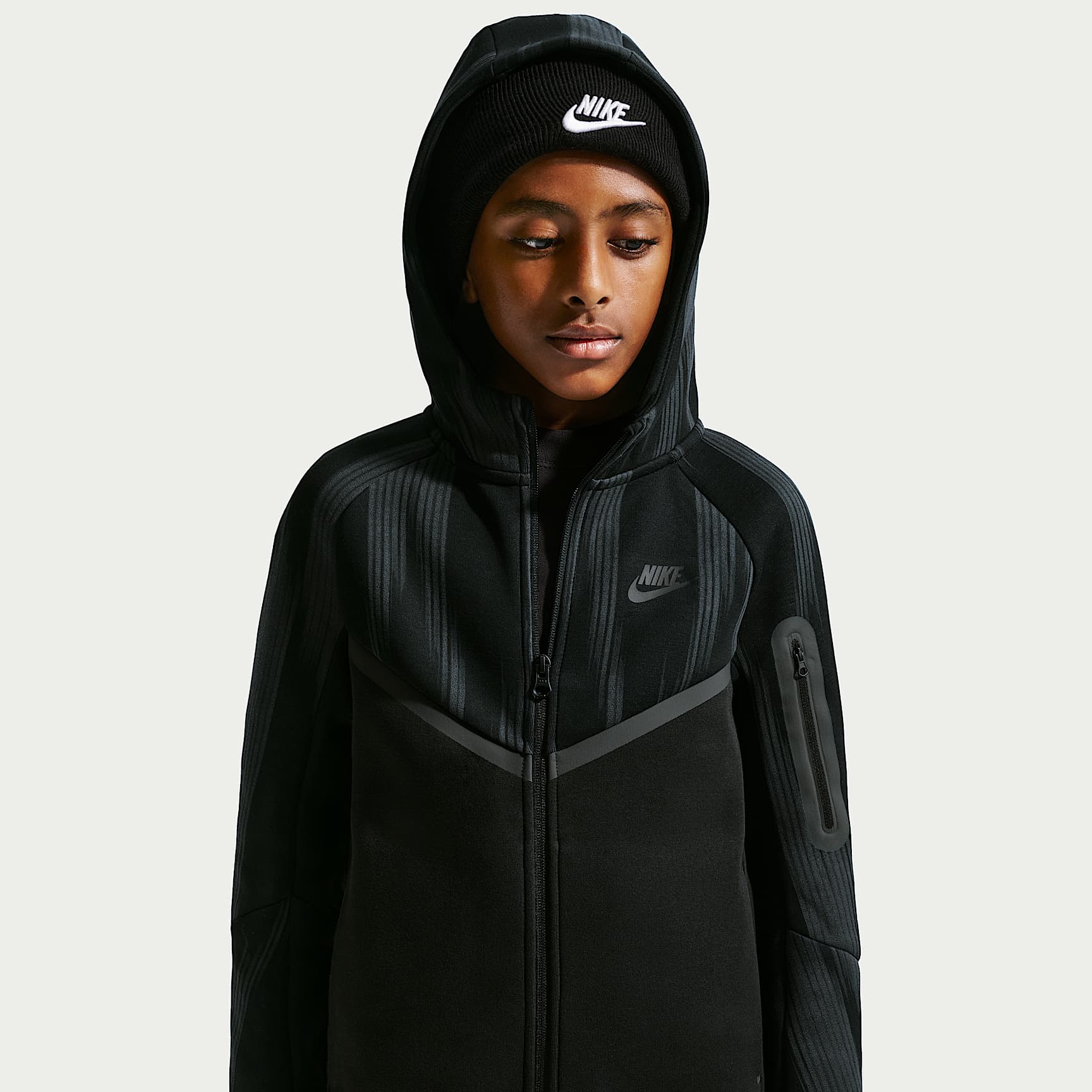 Nike Tech Fleece Older Kids' (Boys') Full-Zip Hoodie