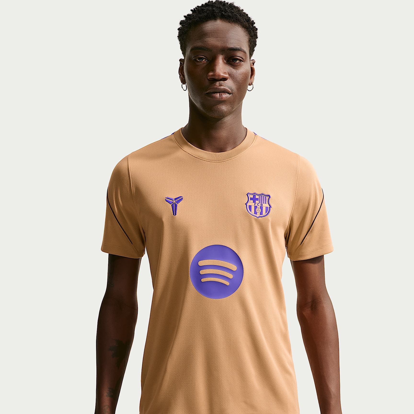 FC Barcelona Strike Away Men's Kobe Dri-FIT Football Short-Sleeve Top