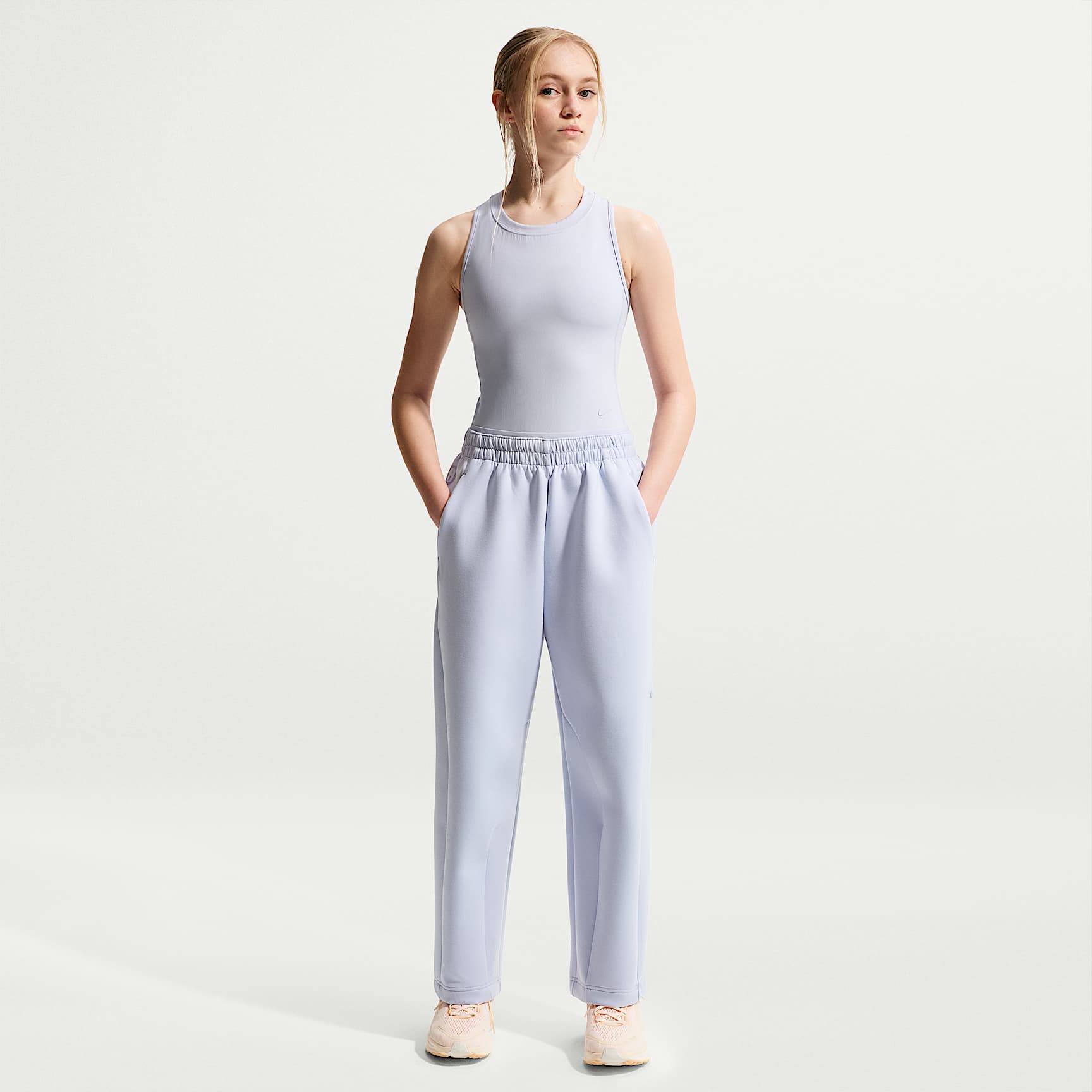 Nike MAVN Girls' High-Rise Therma-FIT Knit Pants