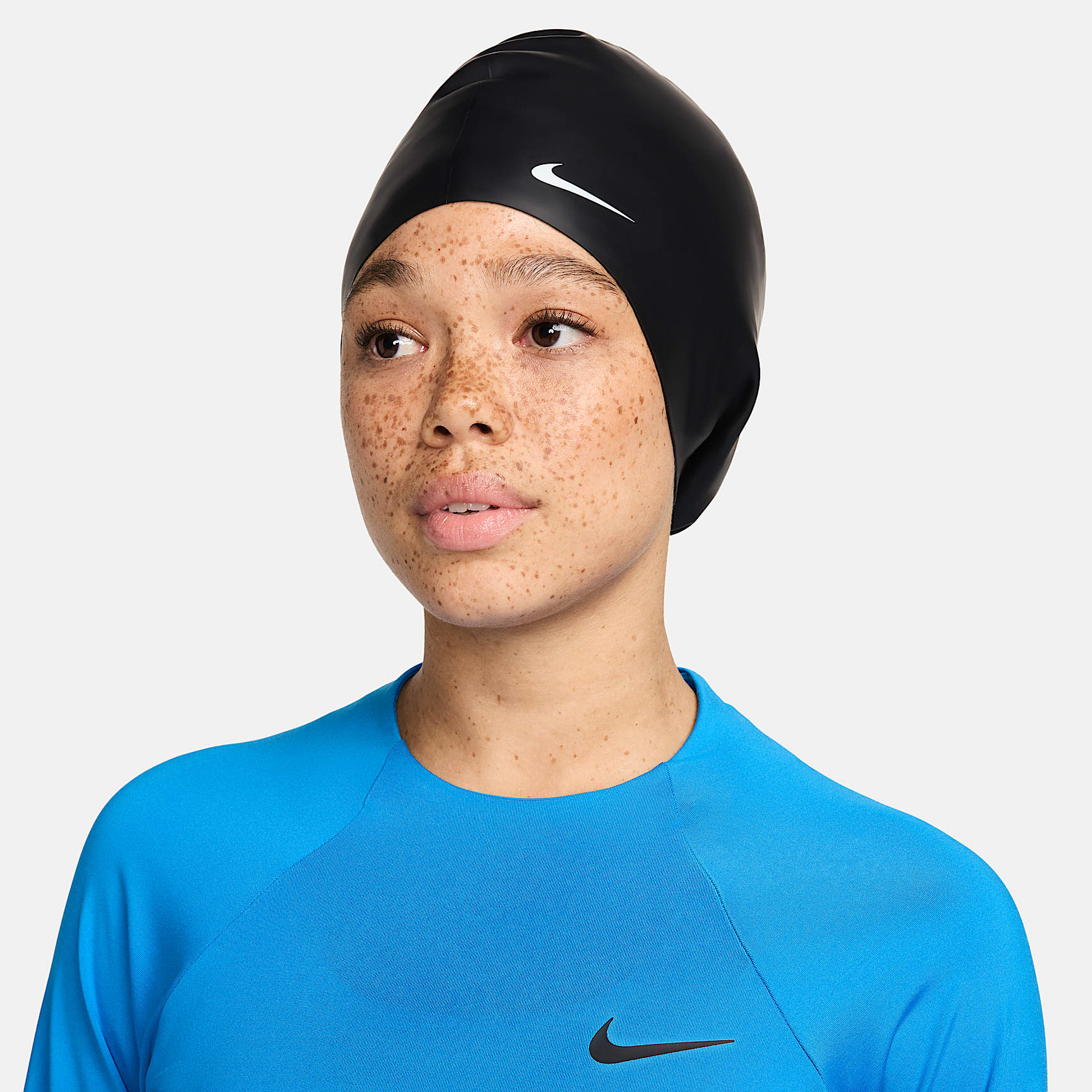 Gorra de baño para cabello voluminoso Nike Swim