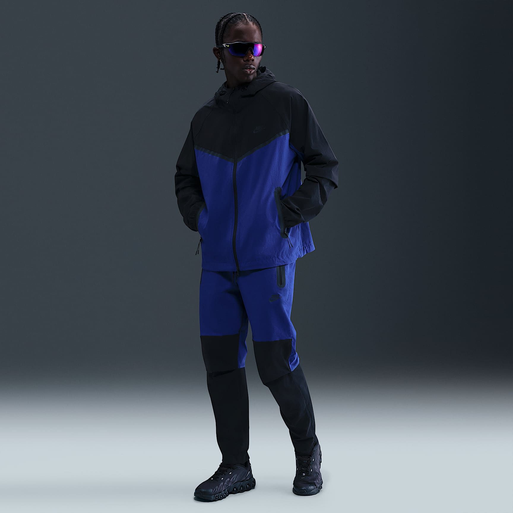 Pantaloni in tessuto Nike Tech – Uomo