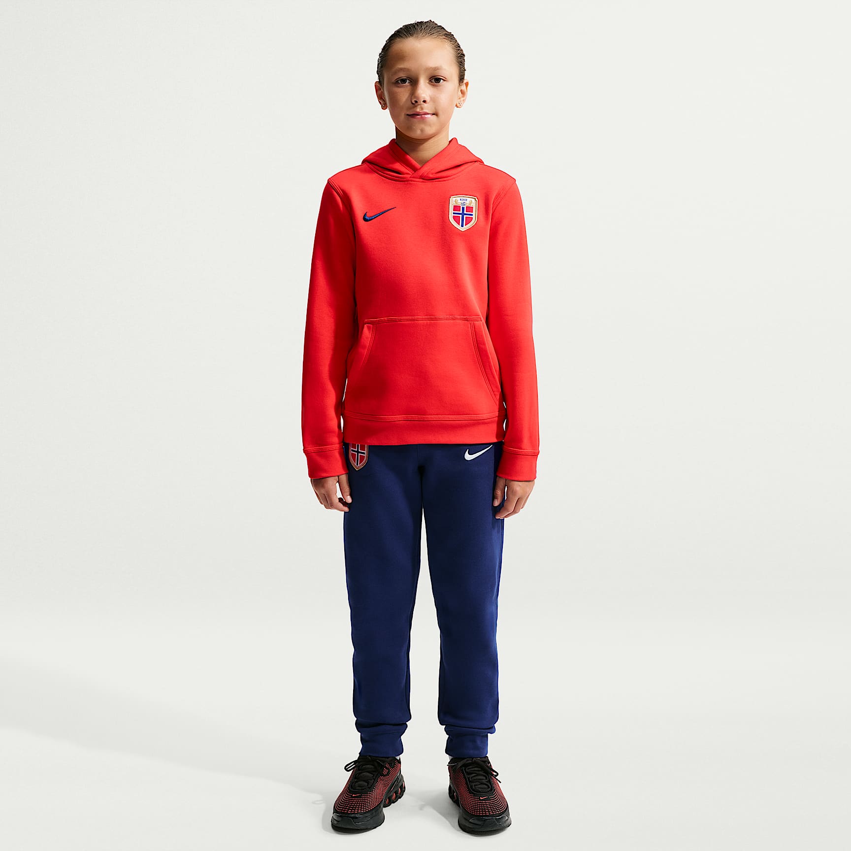 Norway Club Fleece Big Kids' (Boys') Nike Soccer Joggers