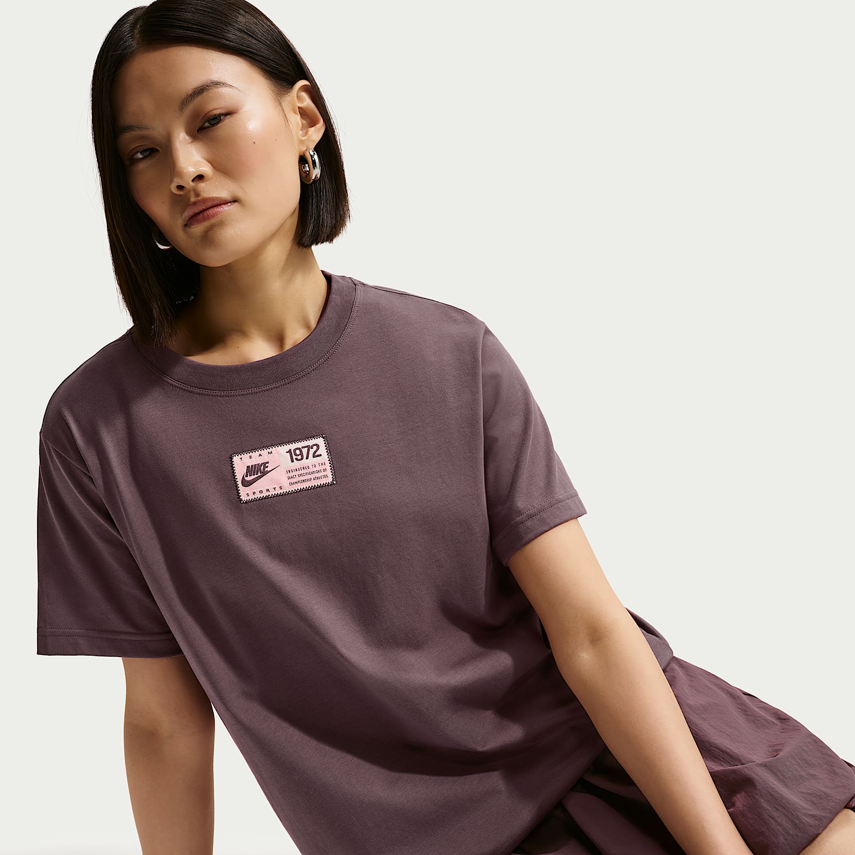 Nike Sportswear Classic Women's Oversized T-Shirt