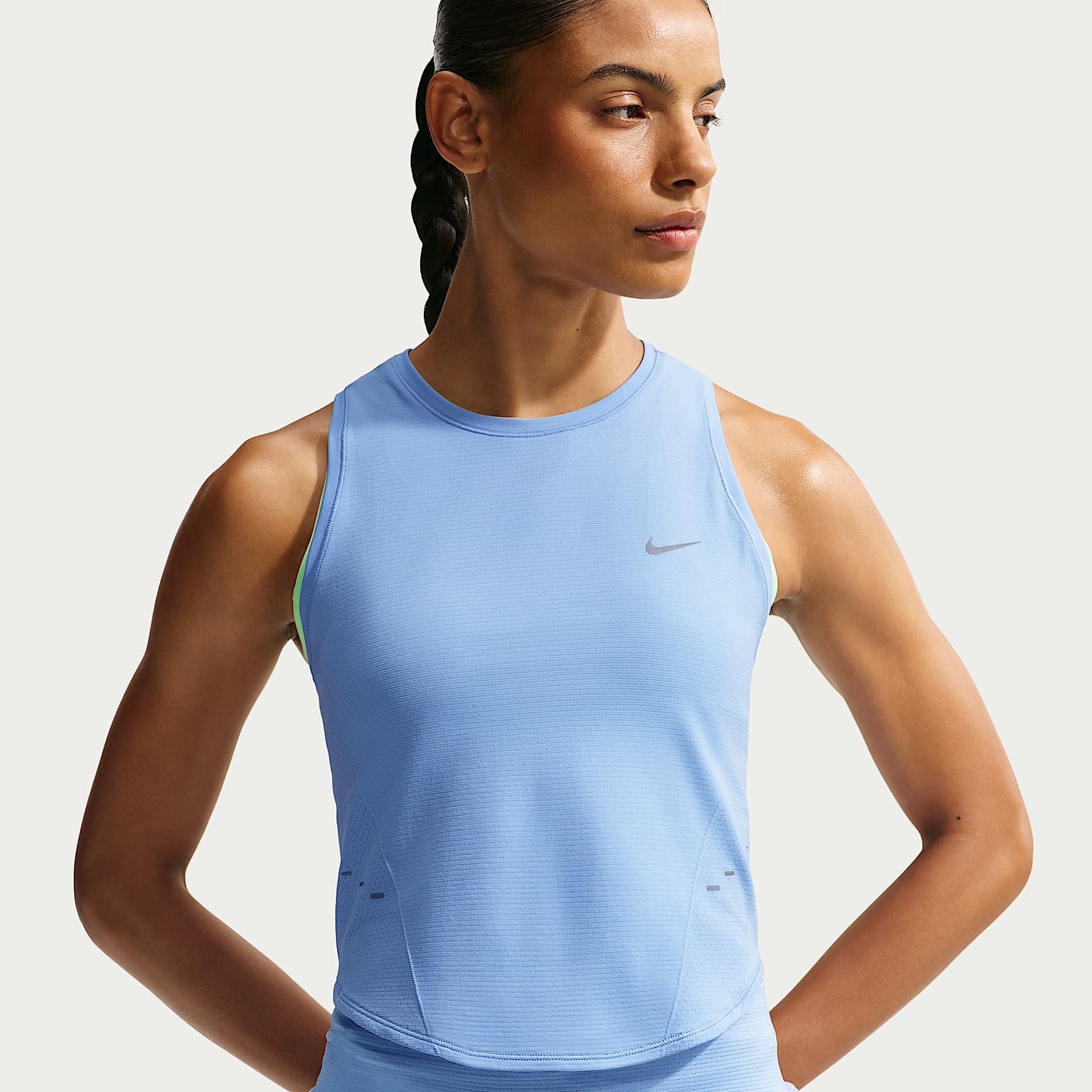 Nike Swift Women's Dri-FIT Seamless Cropped Running Tank Top