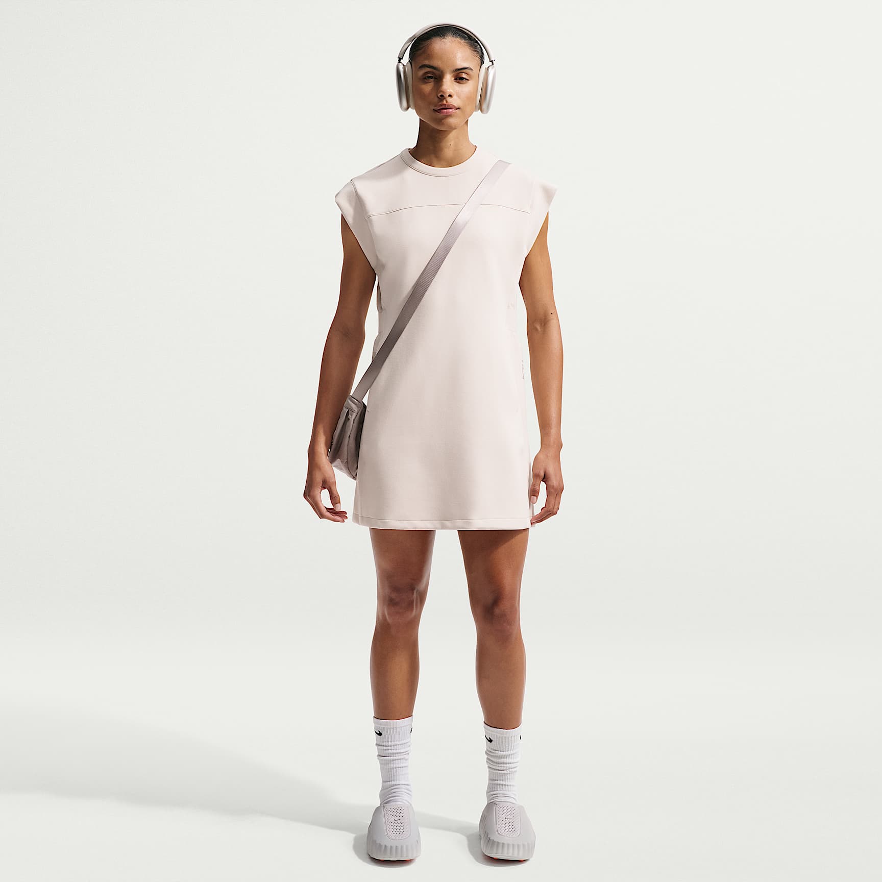Nike 24.7 ImpossiblySoft Women's Dri-FIT Dress