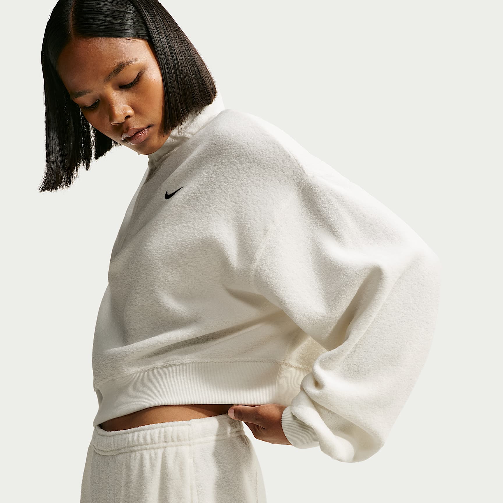 Nike Studio Fleece Medium Weight Plush Women's Oversized 1/4-Zip Cropped Top