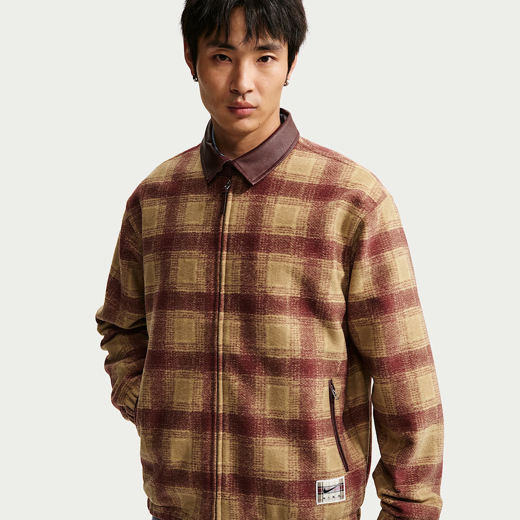 나이키 에센셜 남성 우븐 트윌 플래드 재킷