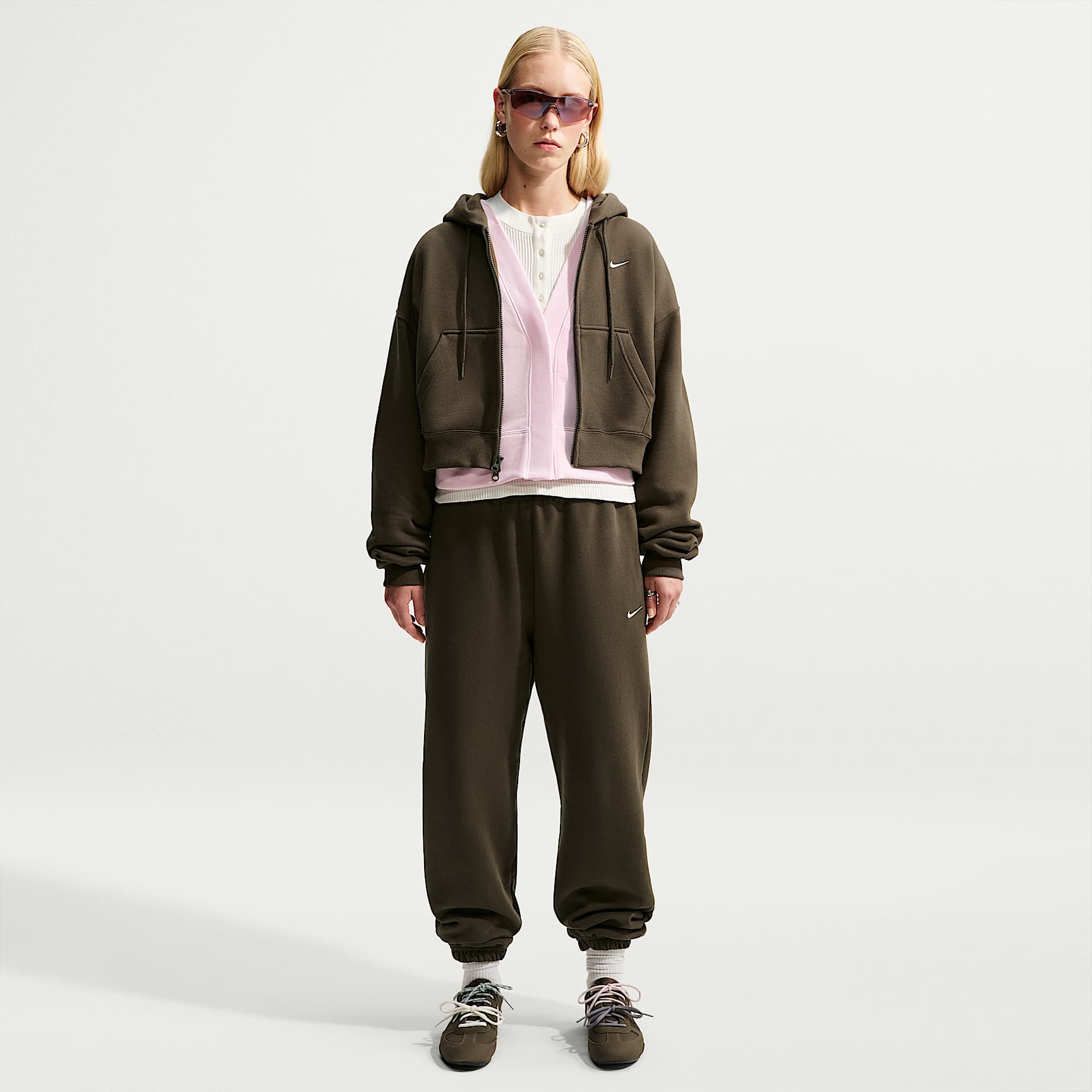 Nike Studio Fleece Medium Weight Women's High-Rise Oversized Cuffed Pants