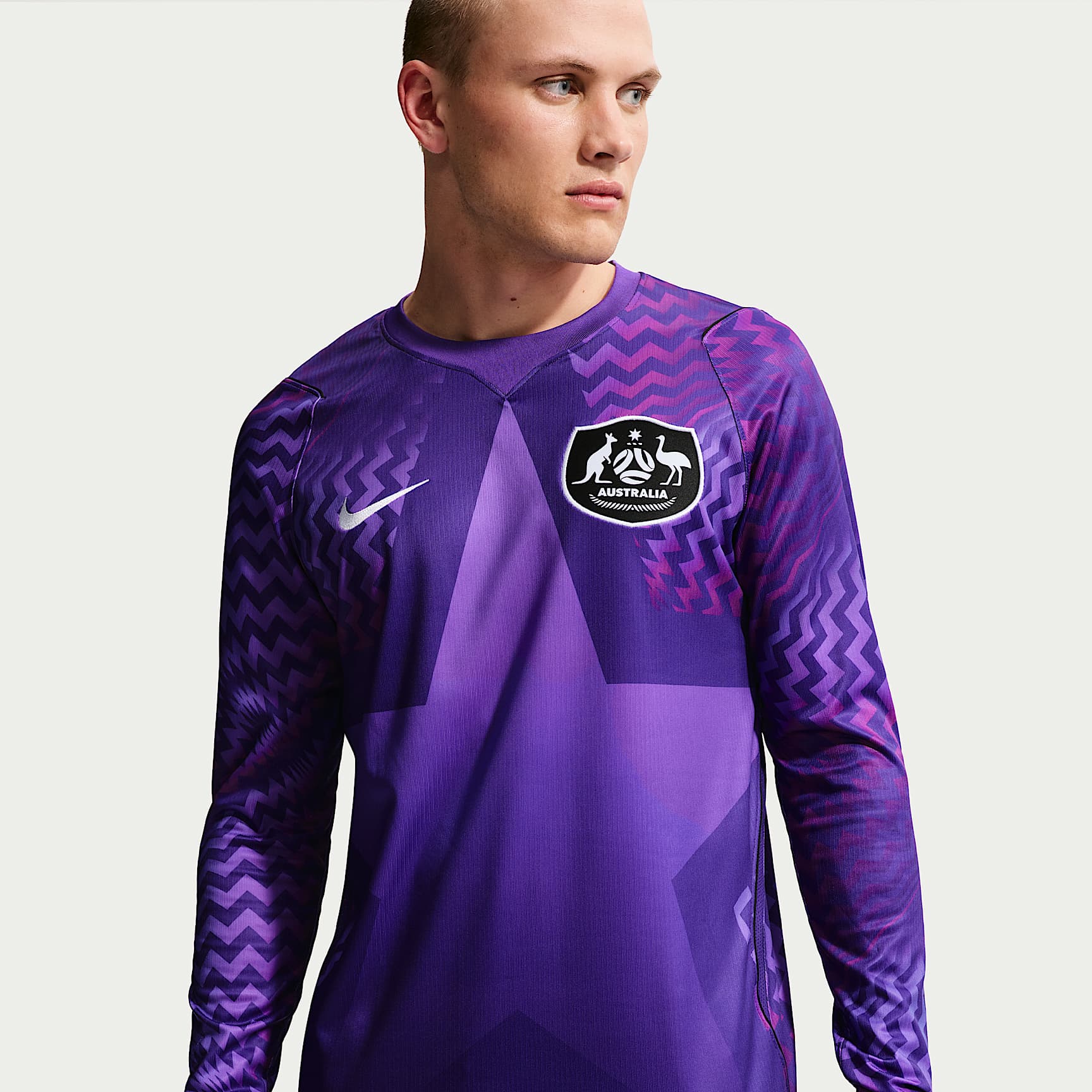 Australia 2026 Stadium Goalkeeper Men's Nike Dri-FIT Football Replica Shirt