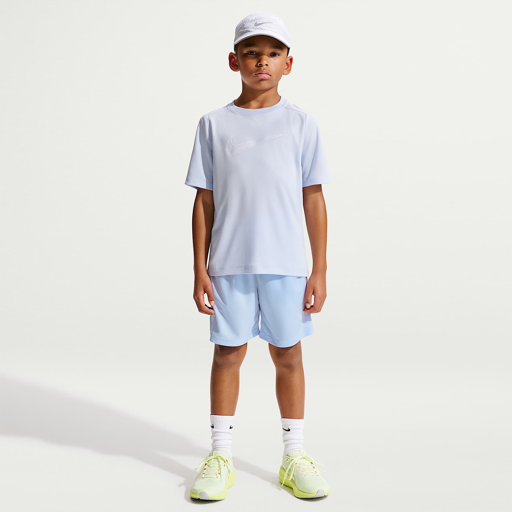 Nike Multi Pantalón corto de entrenamiento Dri-FIT - Niño