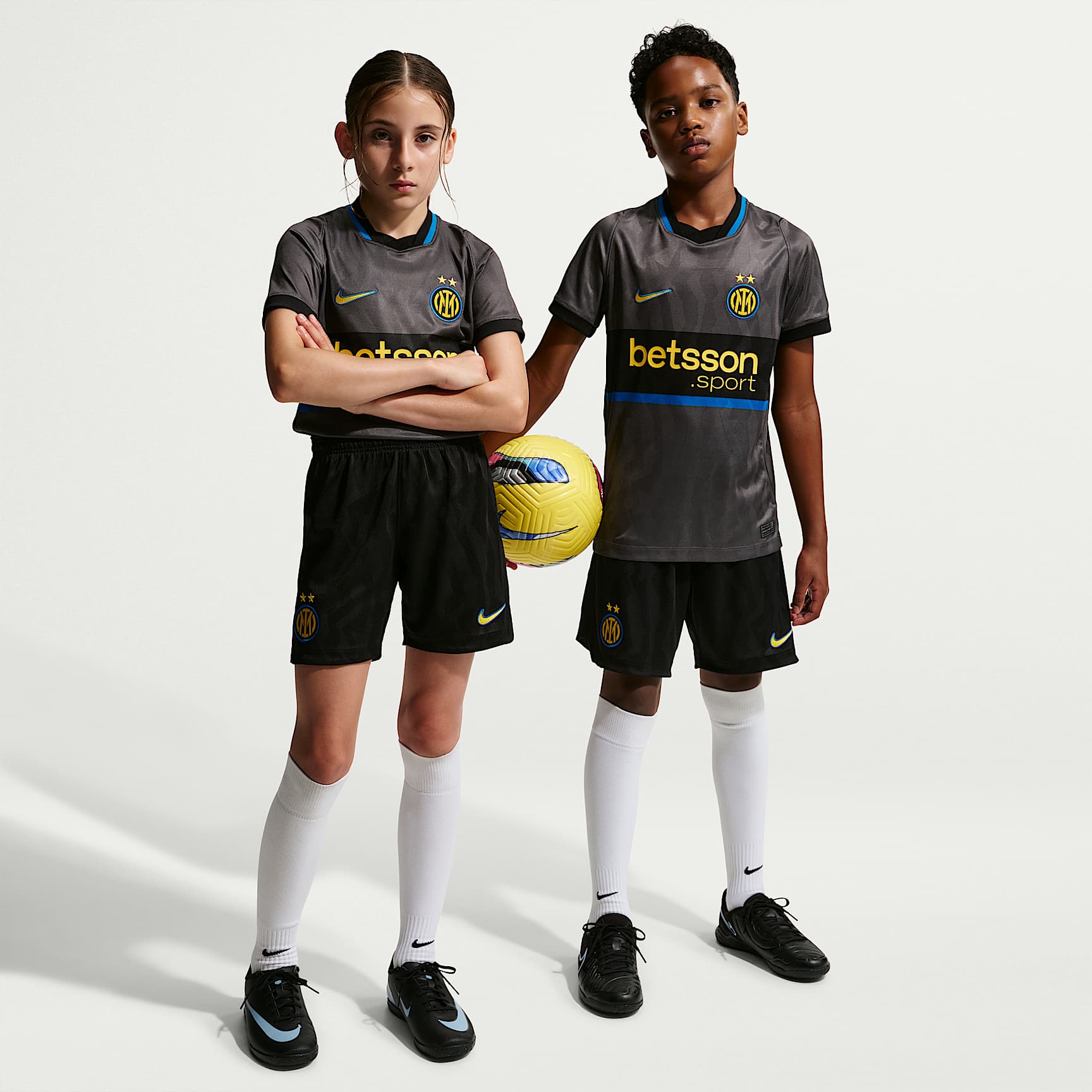 Tercera equipació Stadium Inter de Milà 2026/27 Pantalons curts de futbol Replica Nike Dri-FIT - Nen/a