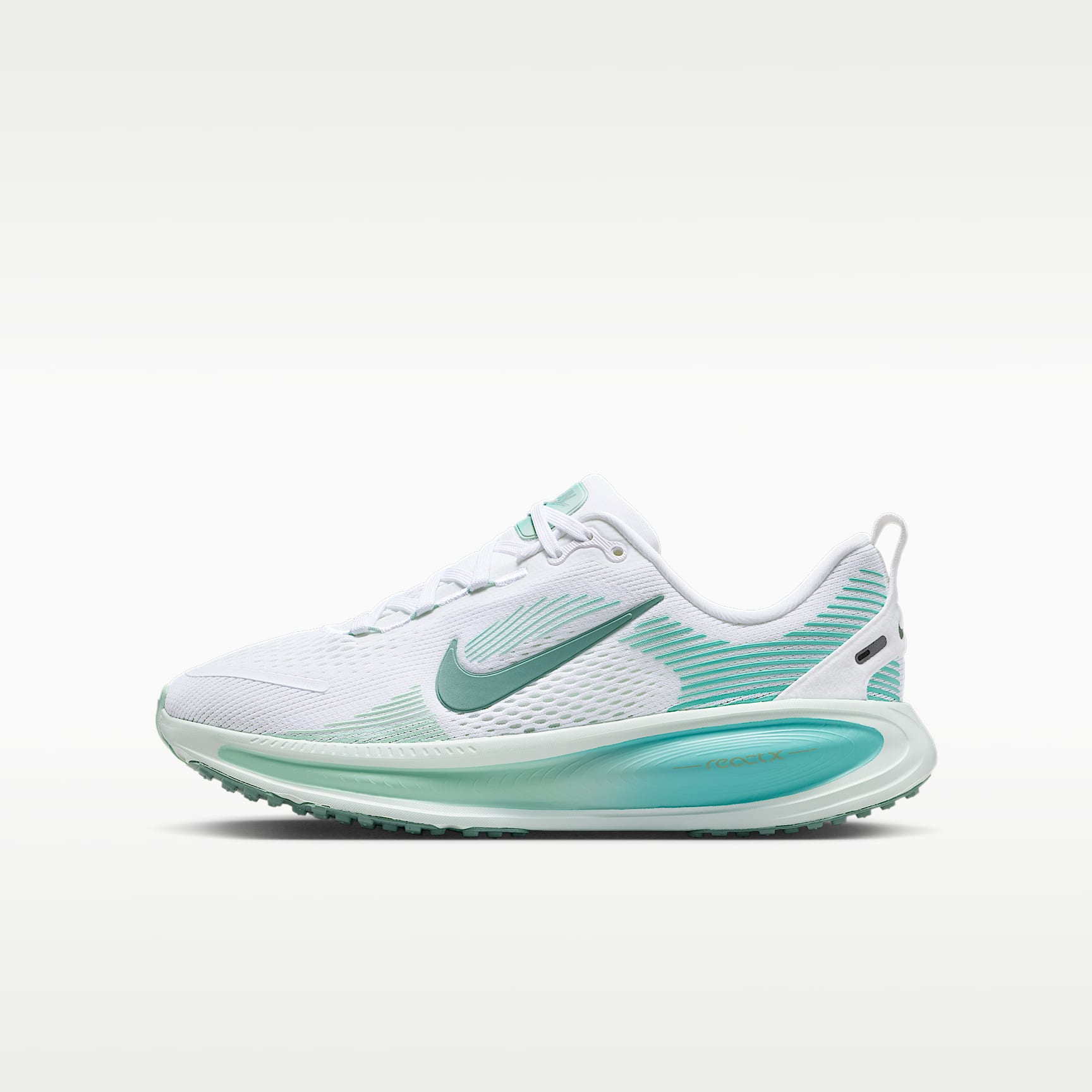 Nike Vomero 18 Older Kids' Road Running Shoes