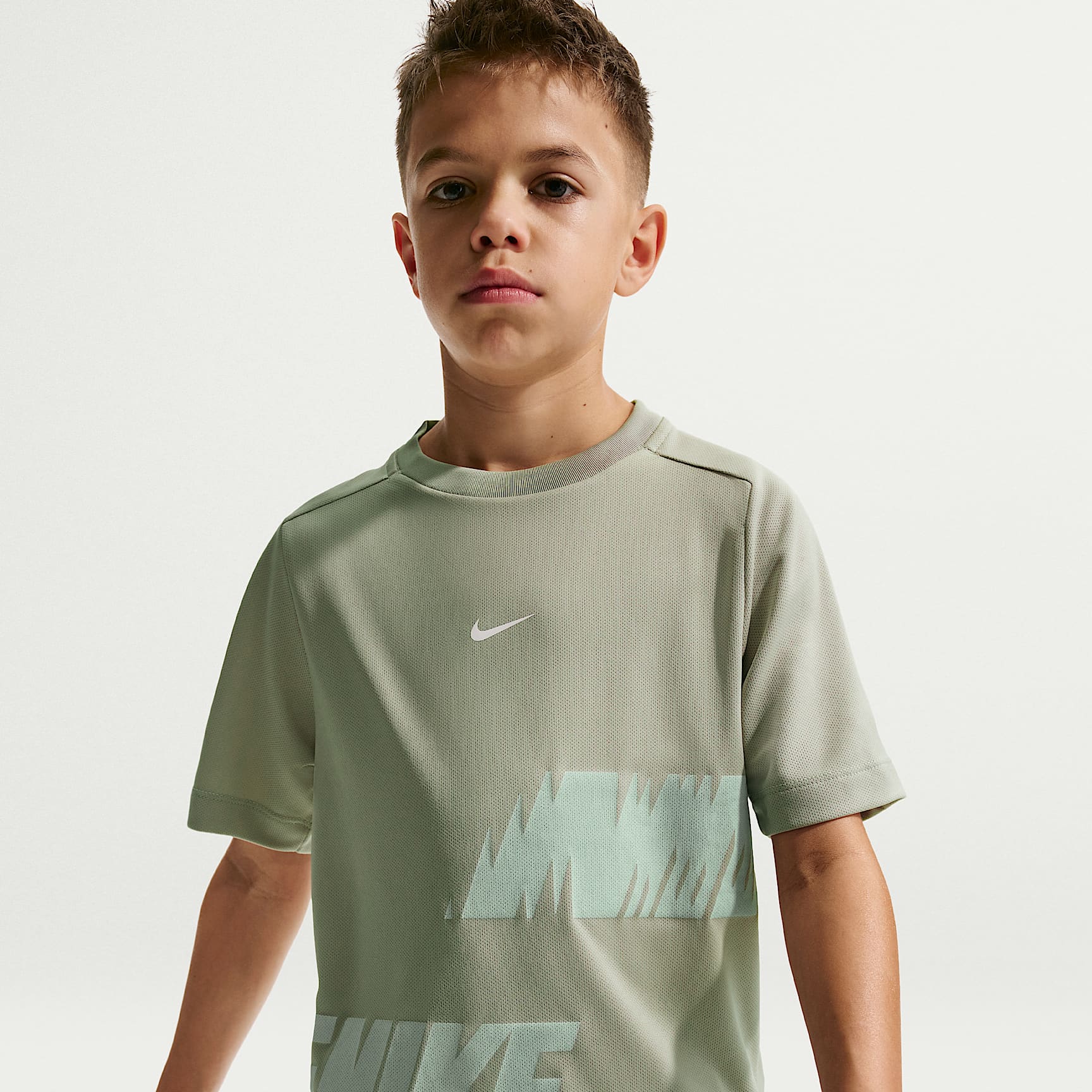 Playera de manga corta Dri-FIT para niño talla grande Nike Multi
