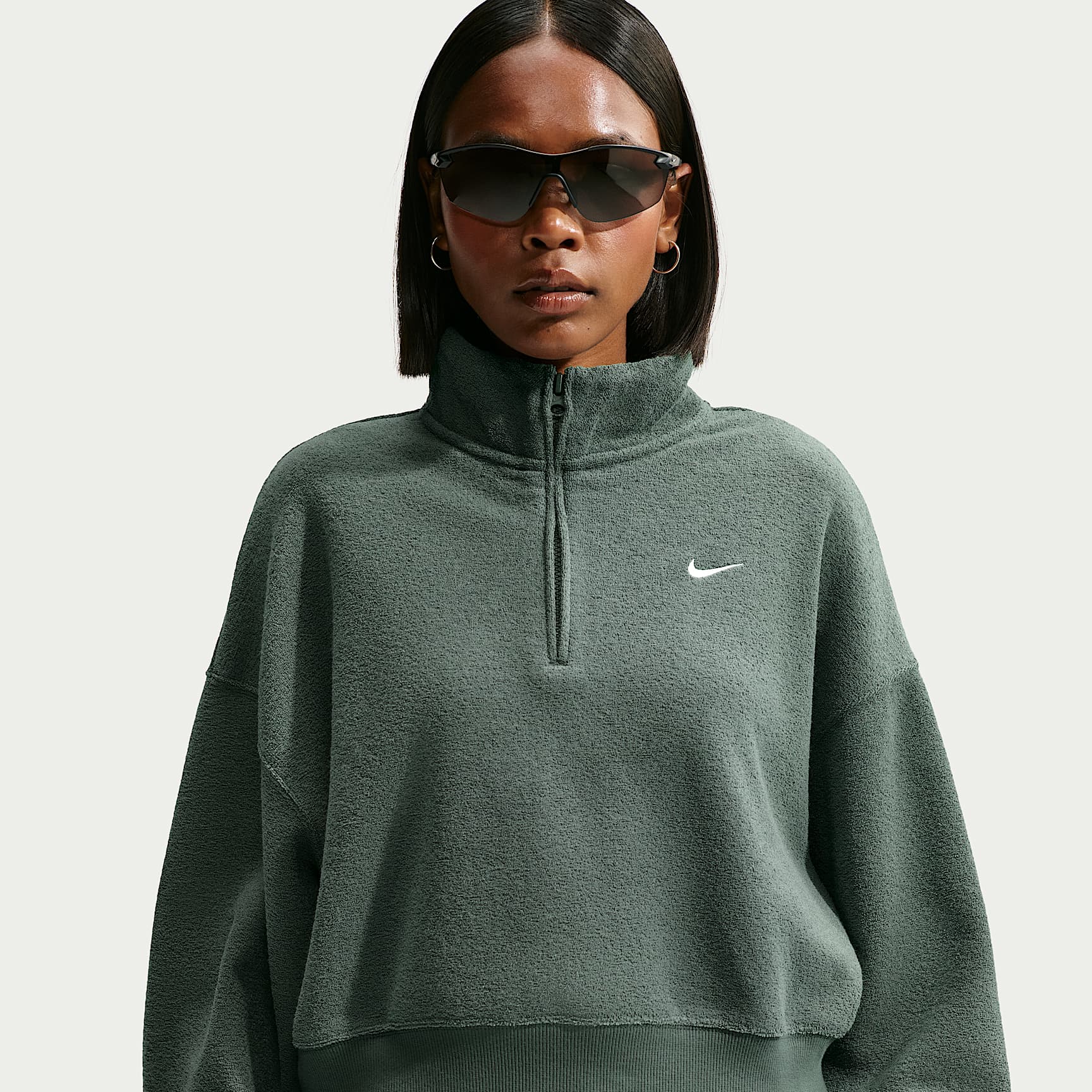 Top cropped oversized de cierre de 1/4 para mujer Nike Studio Fleece Medium Weight Plush