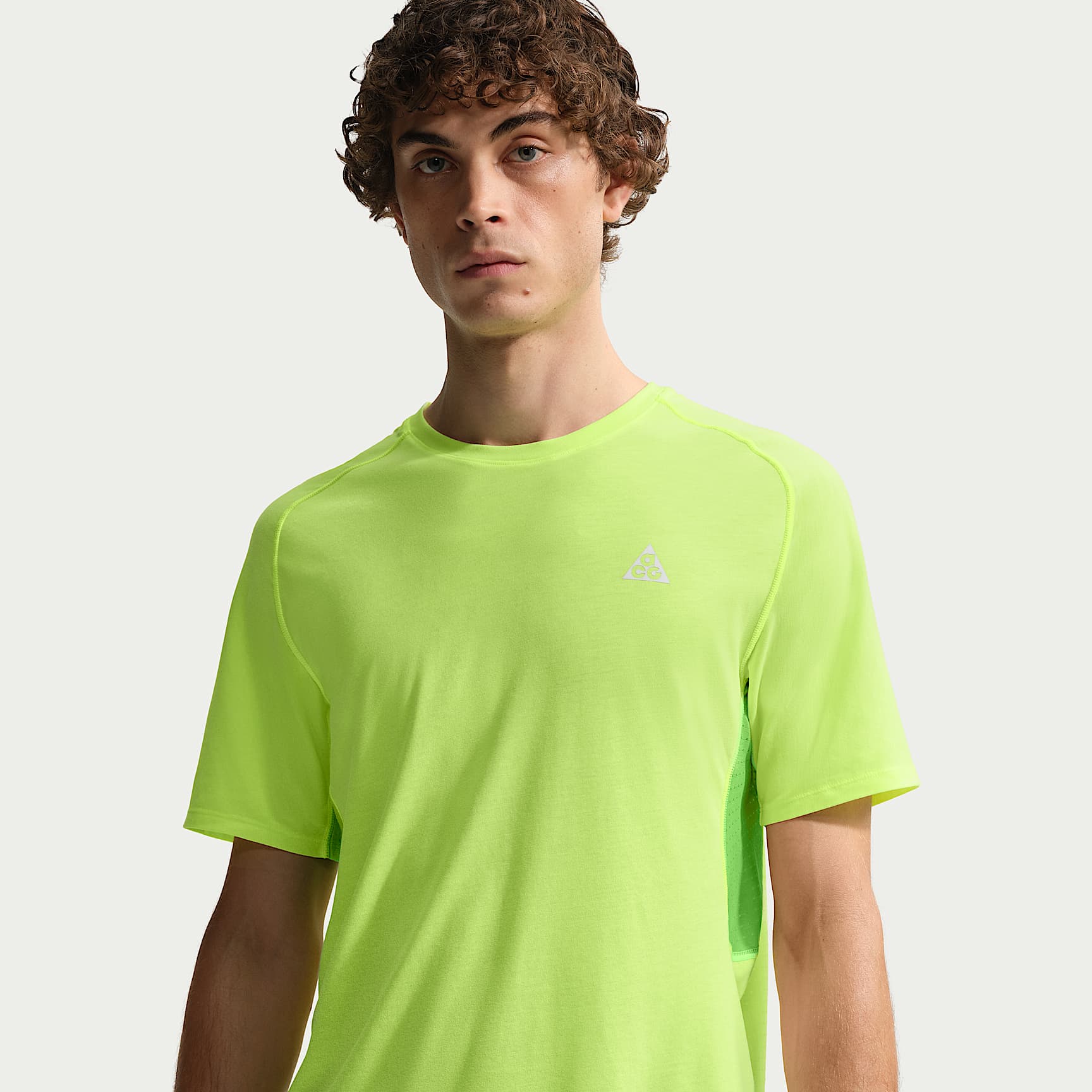 Haut de trail homme Dri-FIT ADV Nike ACG « Solar Chase »