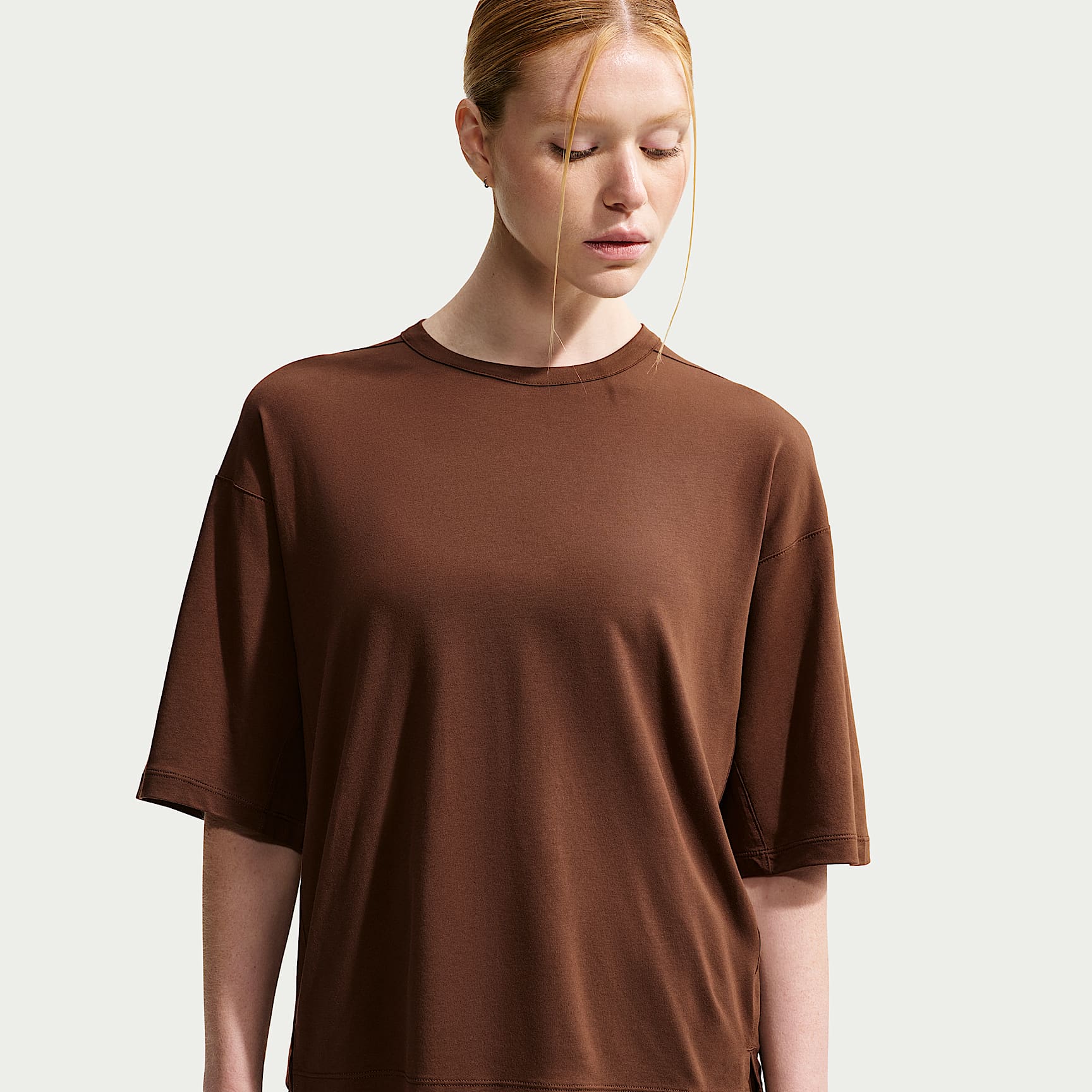 Nike 24.7 ImpossiblySoft Light Women's Dri-FIT Short-Sleeve T-Shirt