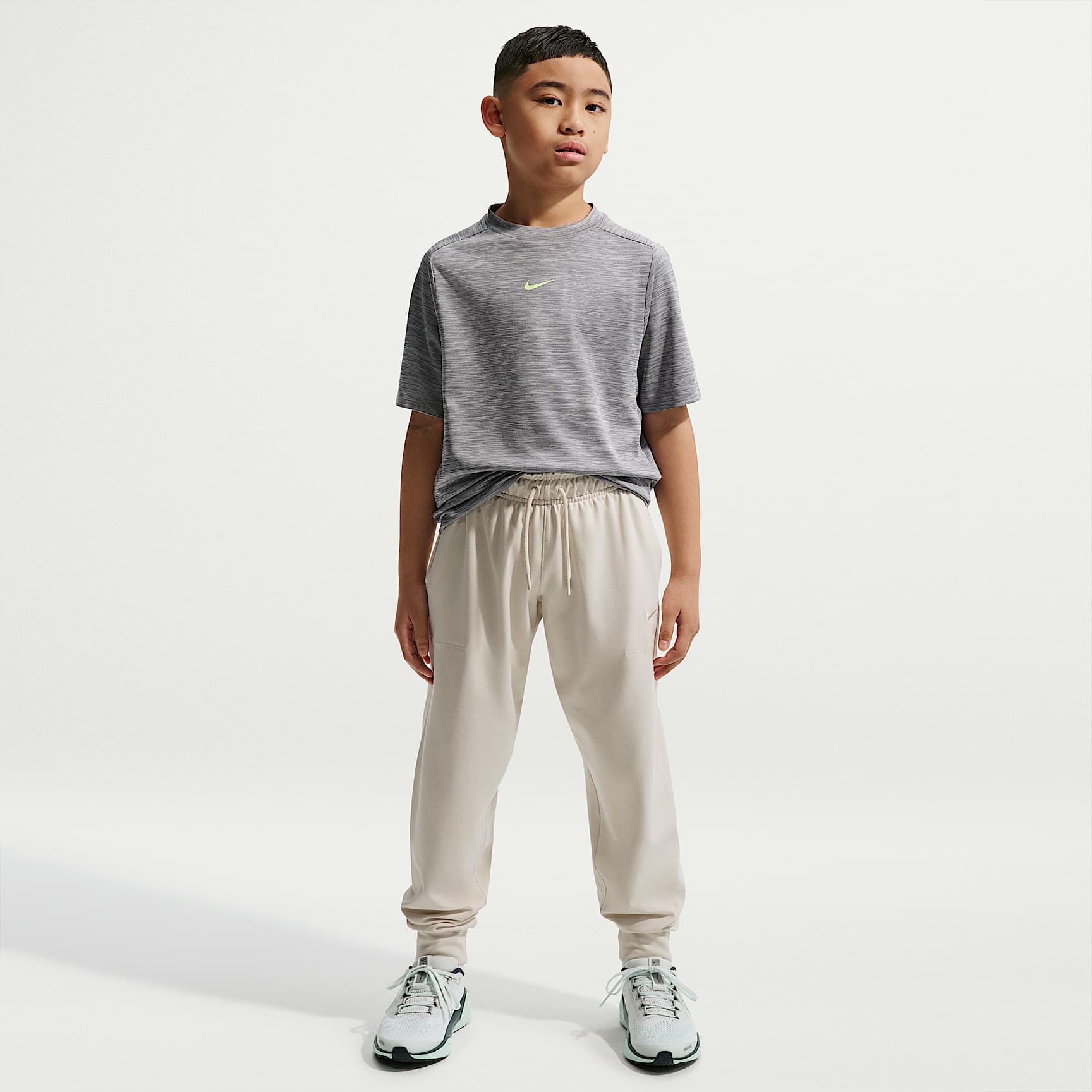 Nike Primary Nano Big Kids' (Boys') Dri-FIT UV Nano Joggers