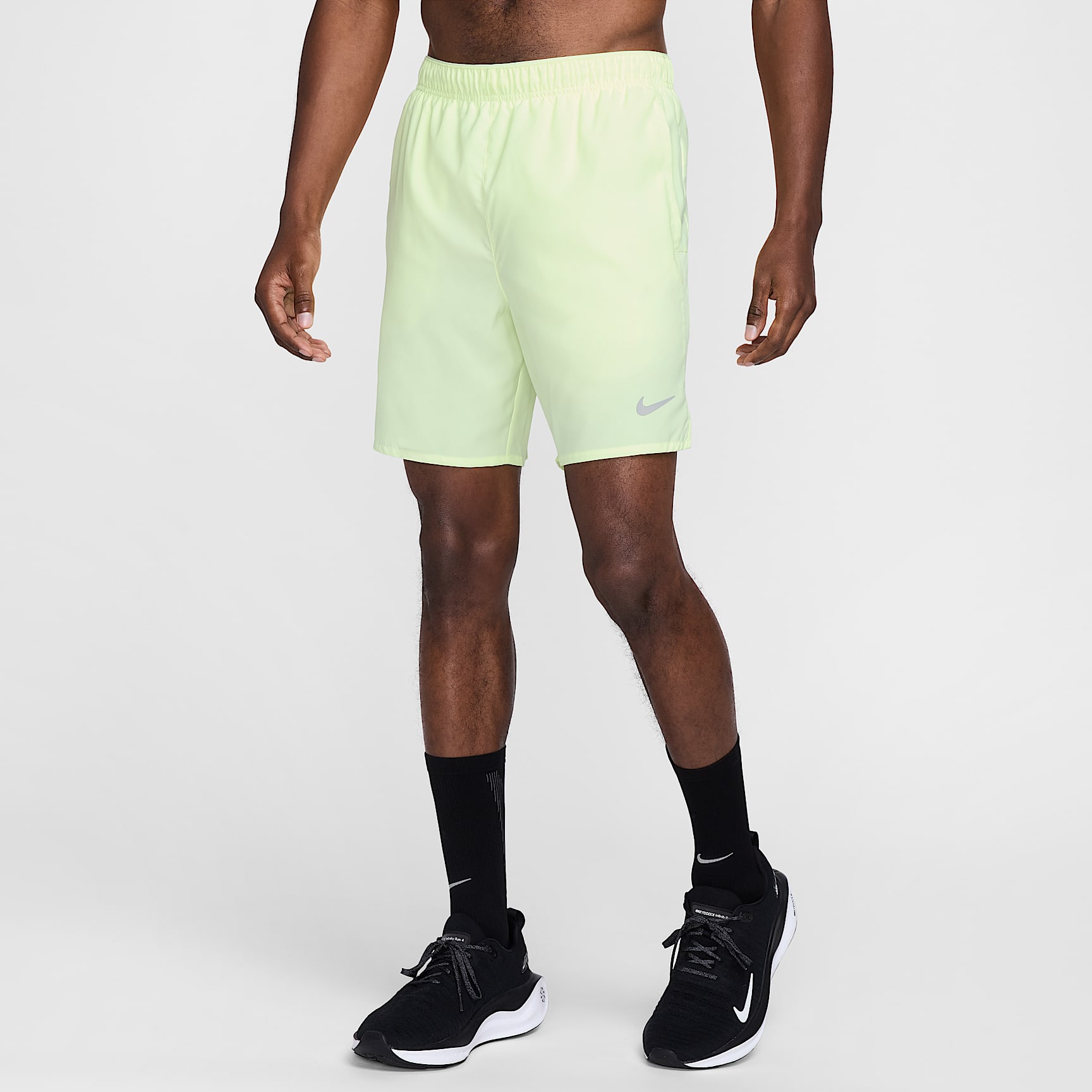 Nike Challenger Men's Dri-FIT 7" Brief-Lined Running Shorts