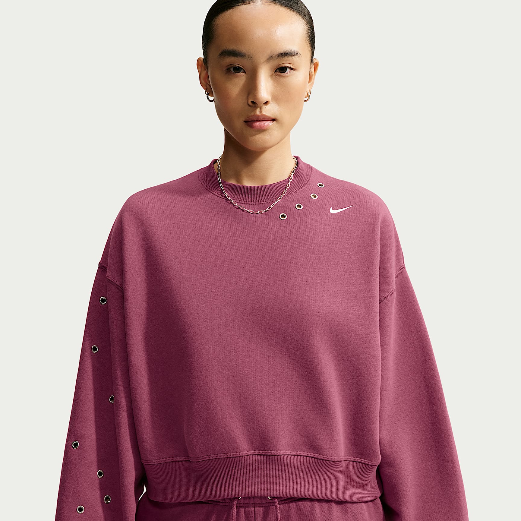 Nike Studio Fleece Medium Weight Women's Oversized Cropped Crew-Neck Sweatshirt