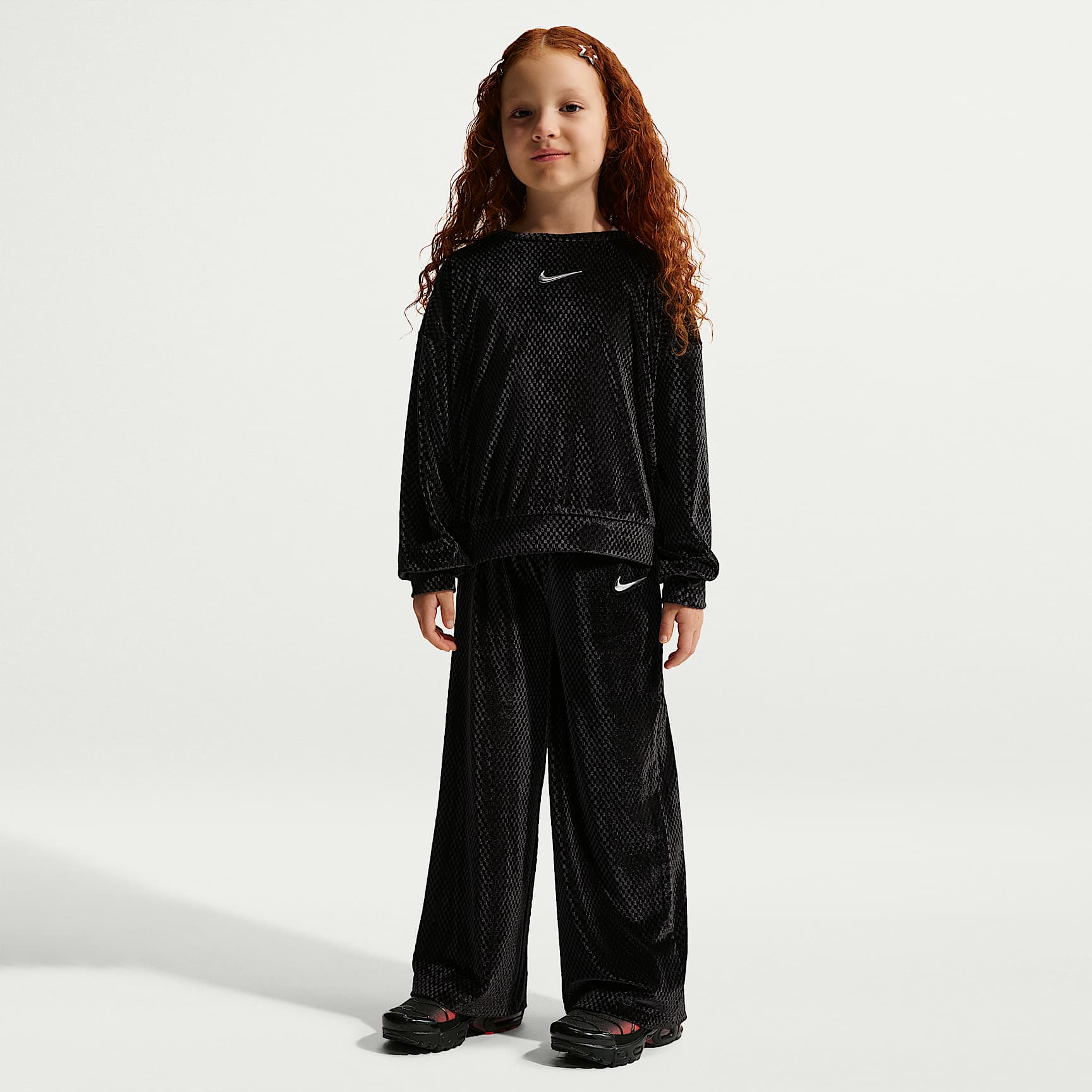 Nike Little Kids' Swoosh Sparkle 2-Piece Velvet Pants Set