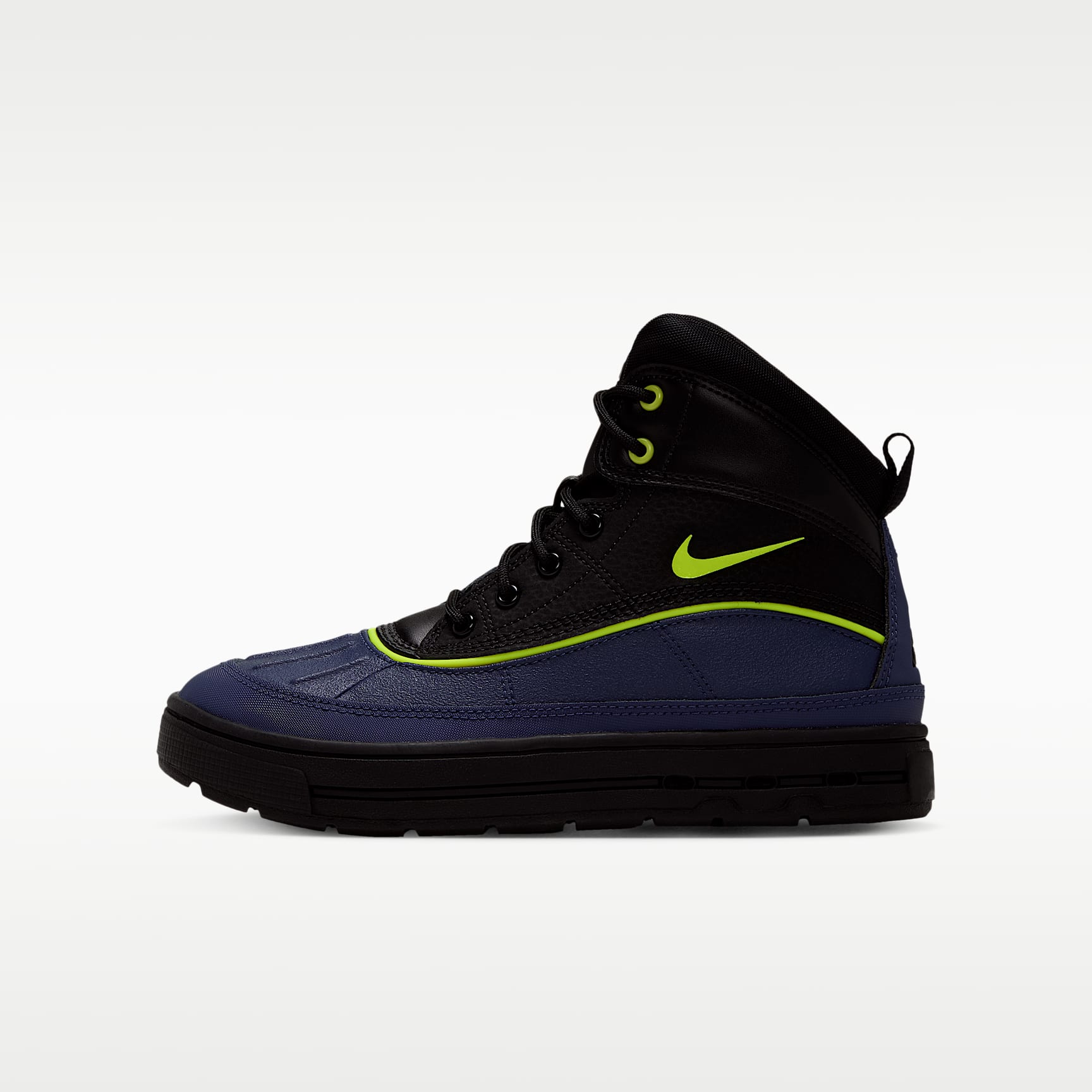 Nike Woodside 2 High Big Kids' Boots