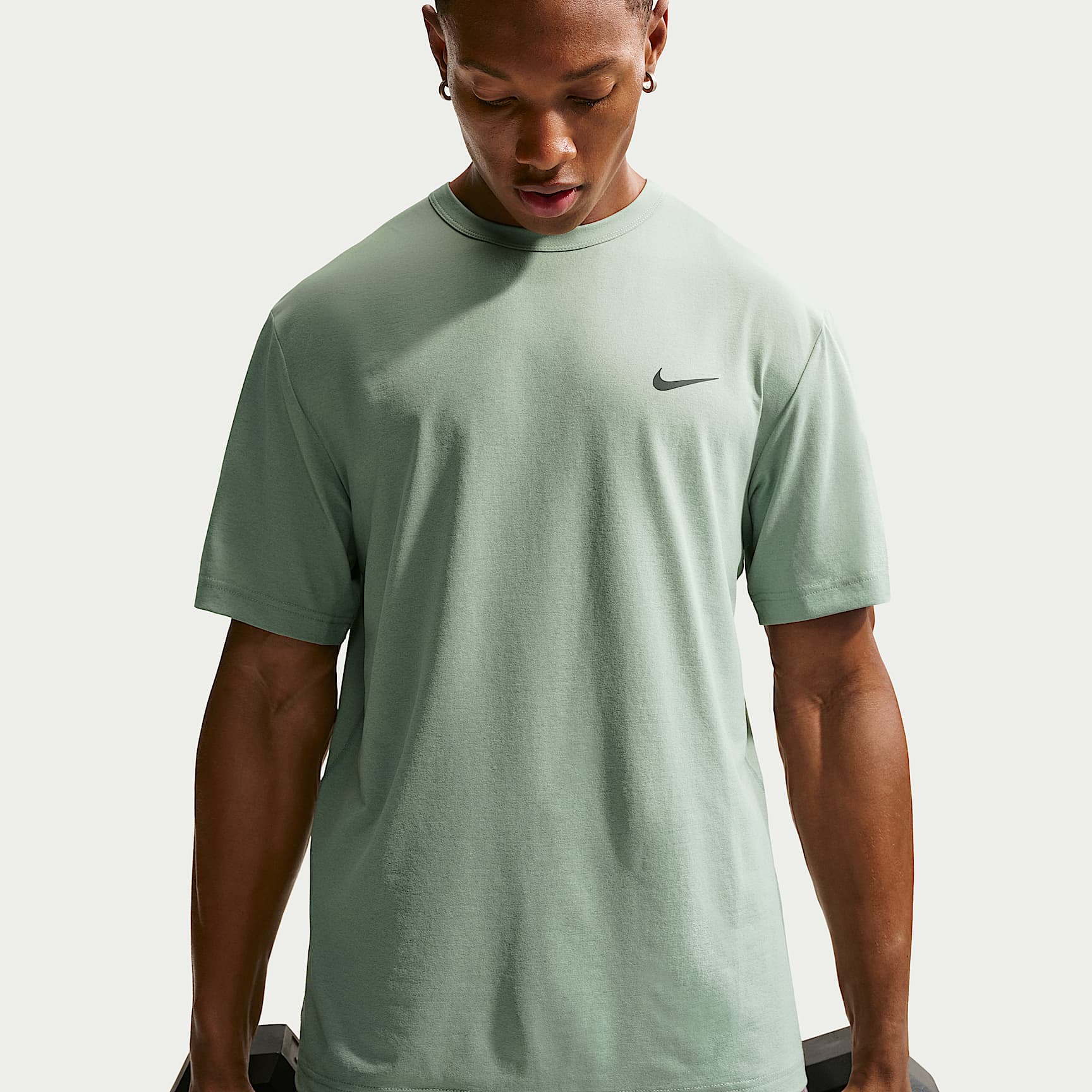 Nike Hyverse Men's Dri-FIT UV Short-sleeve Versatile Top