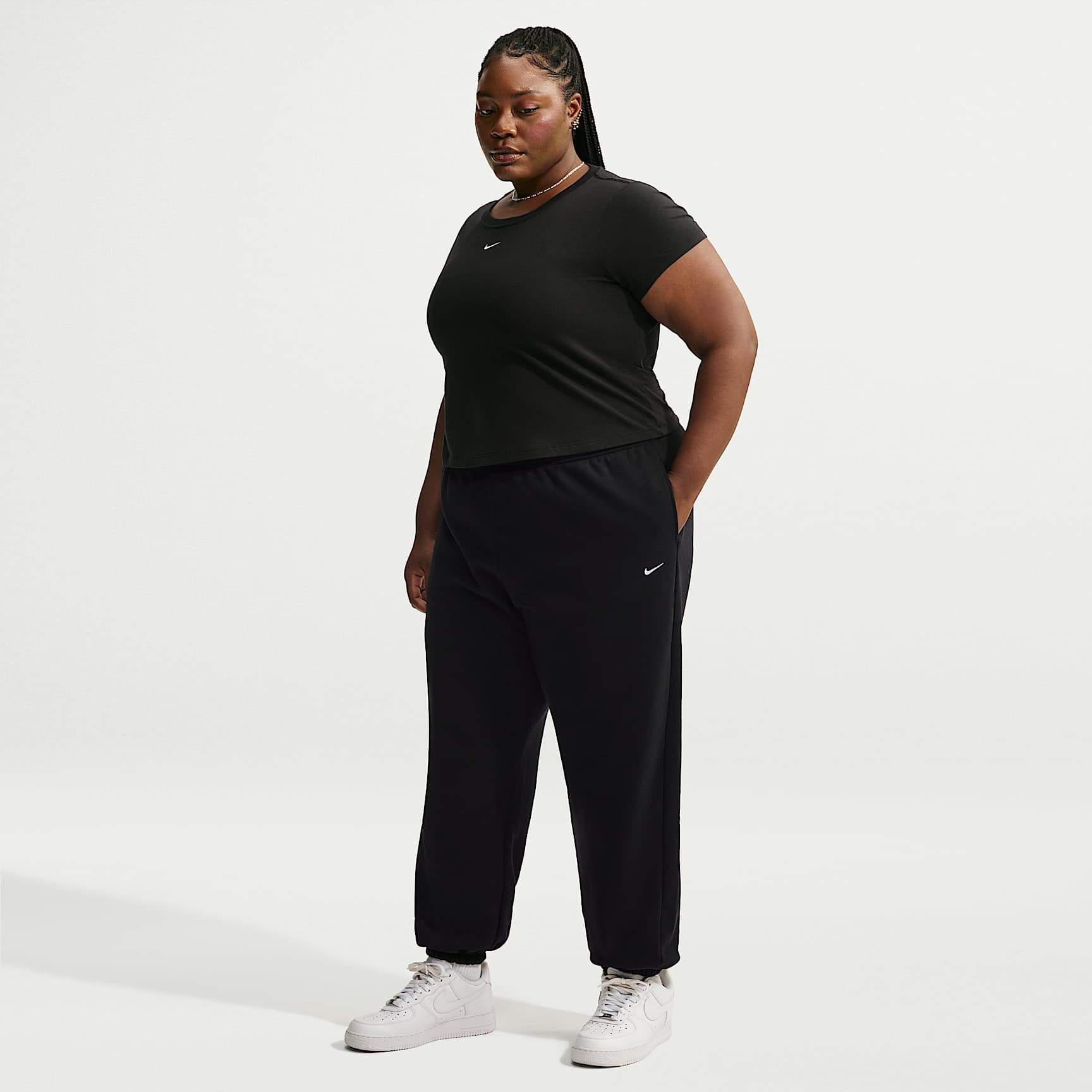 Nike Studio Fleece Medium Weight Oversize-Hose mit hohem Bund und Bündchen (Damen)