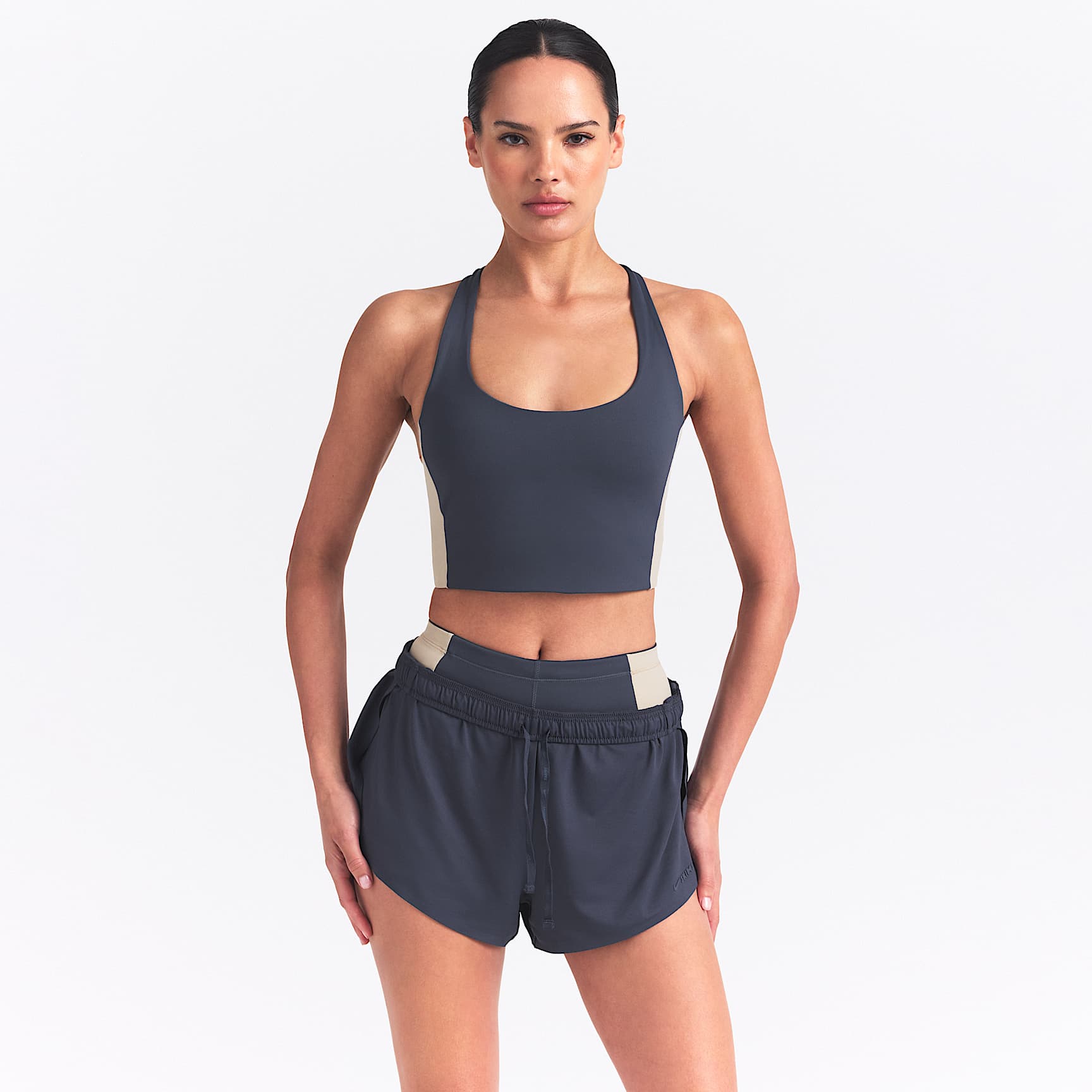 NikeSKIMS Matte Shine Mix Women's T-Back Bra