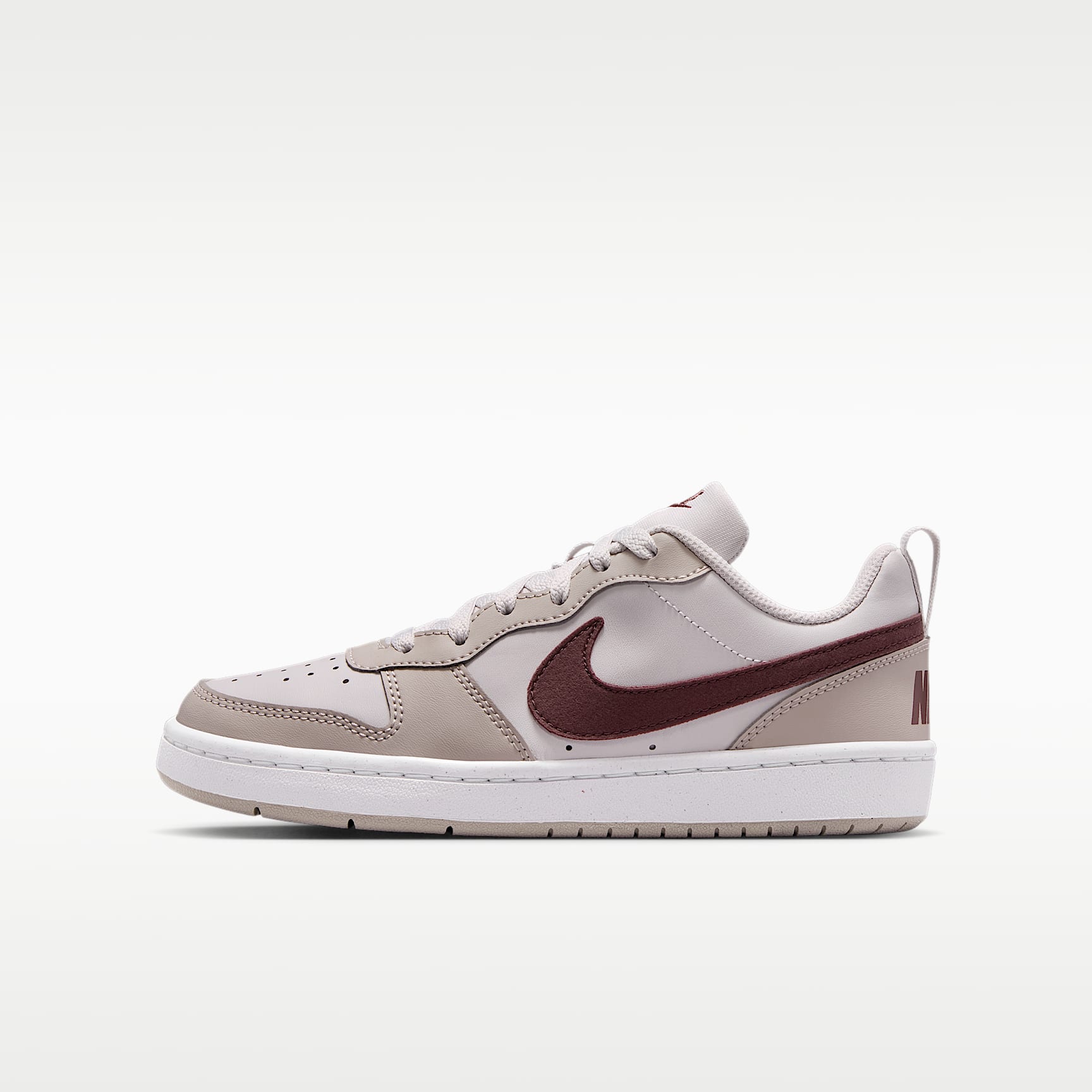 Nike Court Borough Low Essential+ Older Kids' Shoes