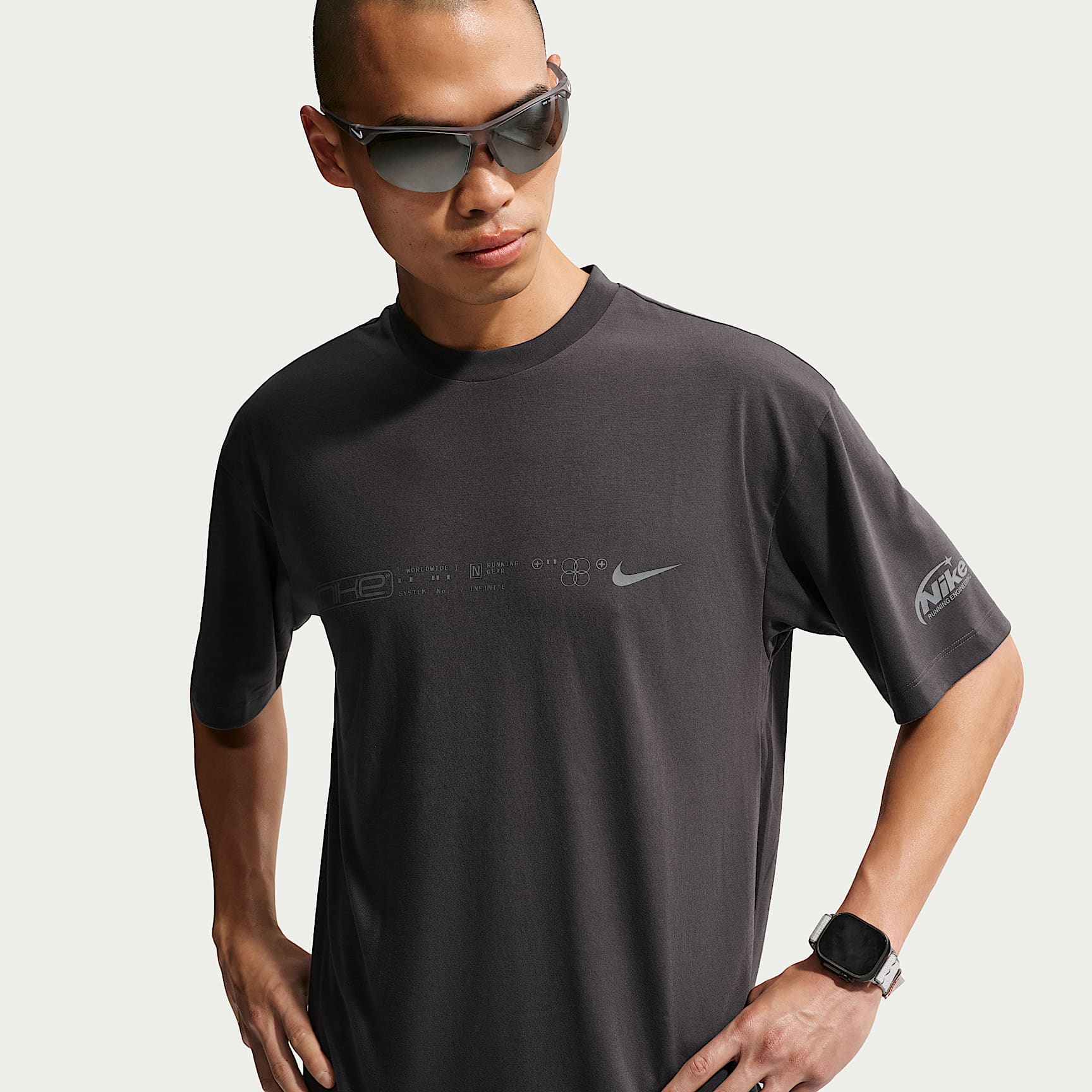 나이키 디스럽트 남성 드라이 핏 반팔 러닝 탑