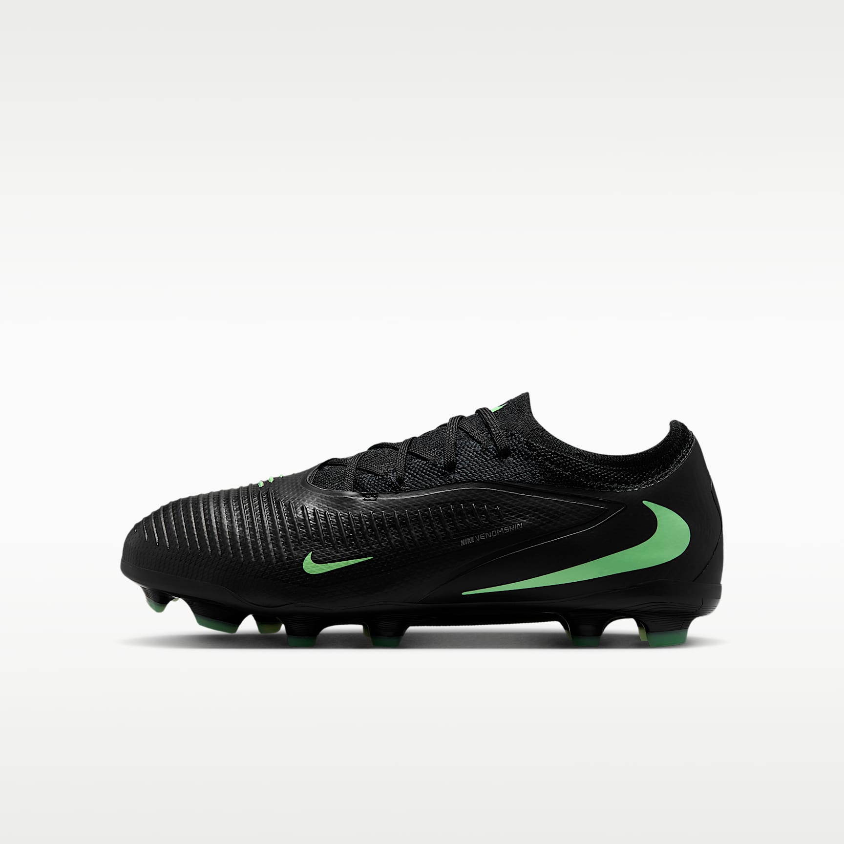 Crampons de foot multi-surfaces Nike Jr. Phantom 6 Low Pro pour ado