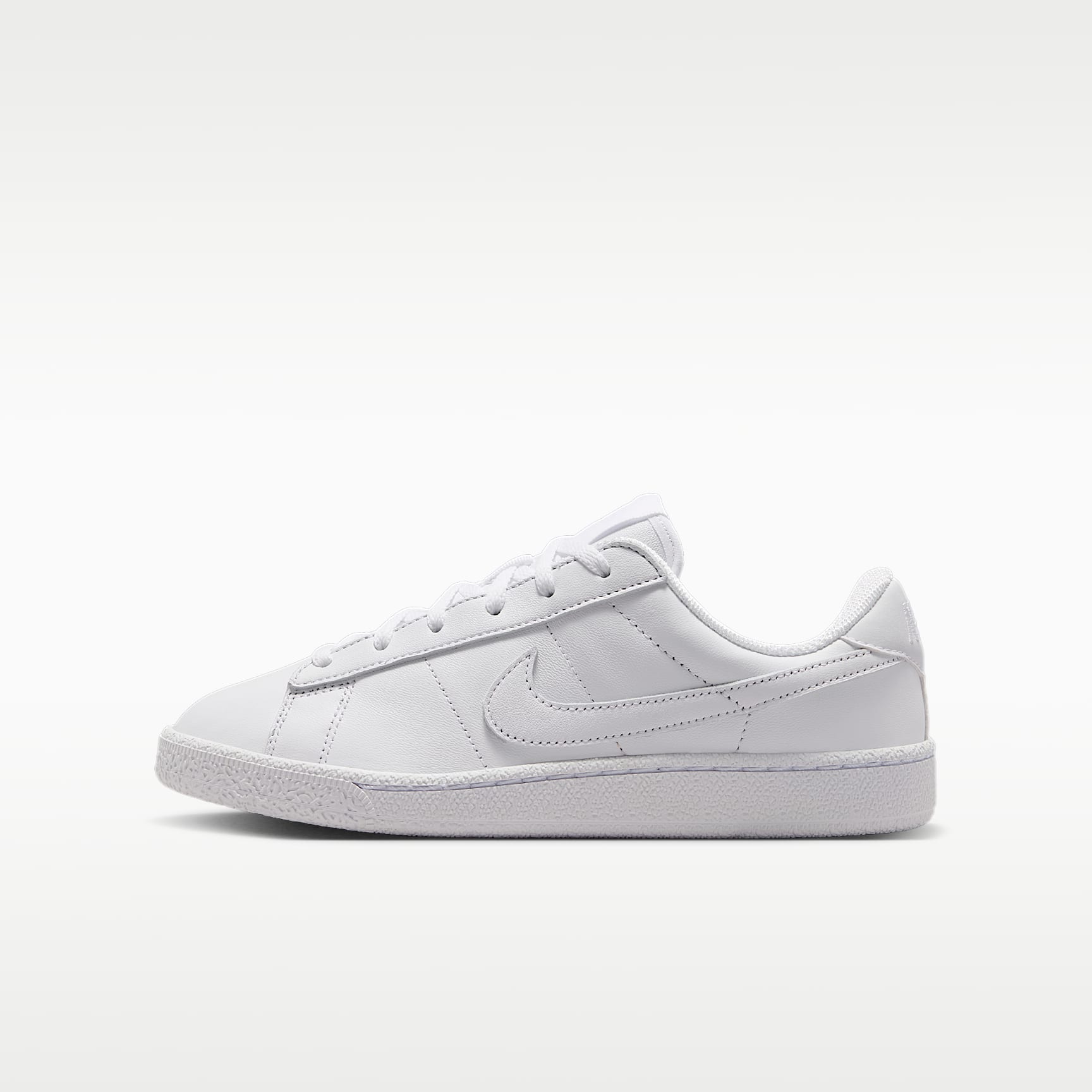 Nike Tennis Classic Older Kids' Shoes