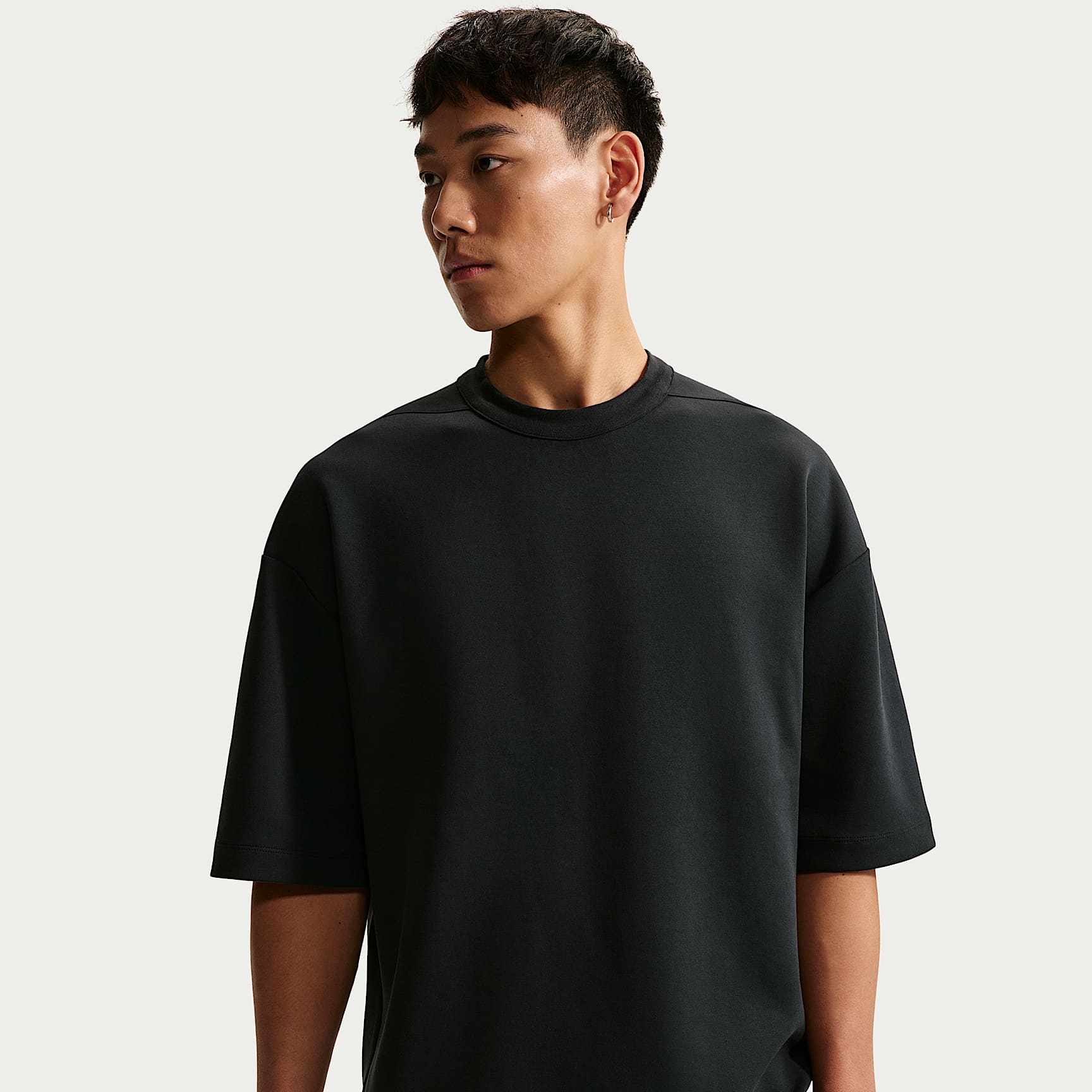 Nike 24.7 ImpossiblySoft Men's Dri-FIT Short-Sleeve Top