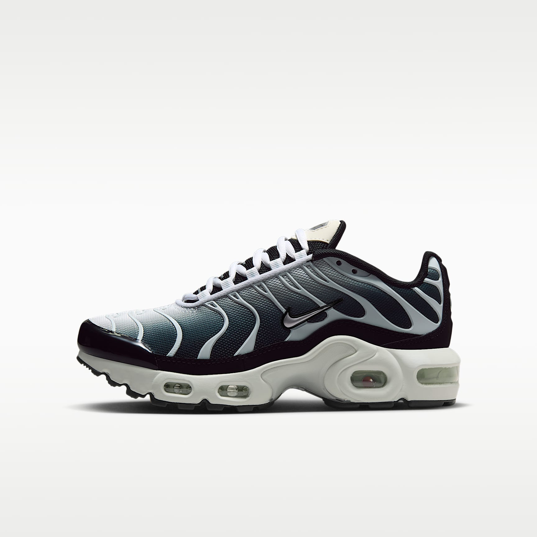 Nike Air Max Plus Older Kids' Shoes
