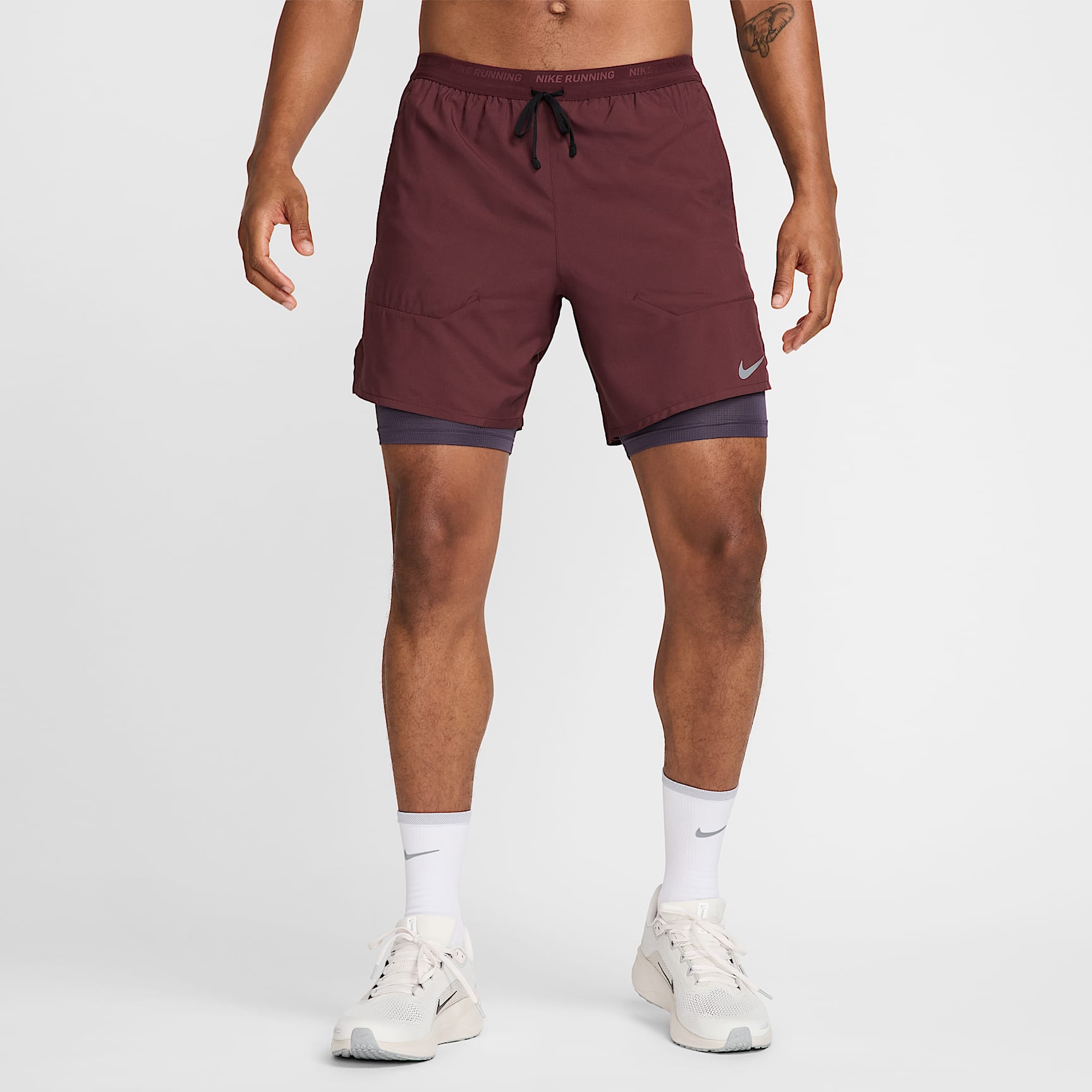 Nike Stride Shorts de correr Dri-FIT de 18 cm 2 en 1 para hombre
