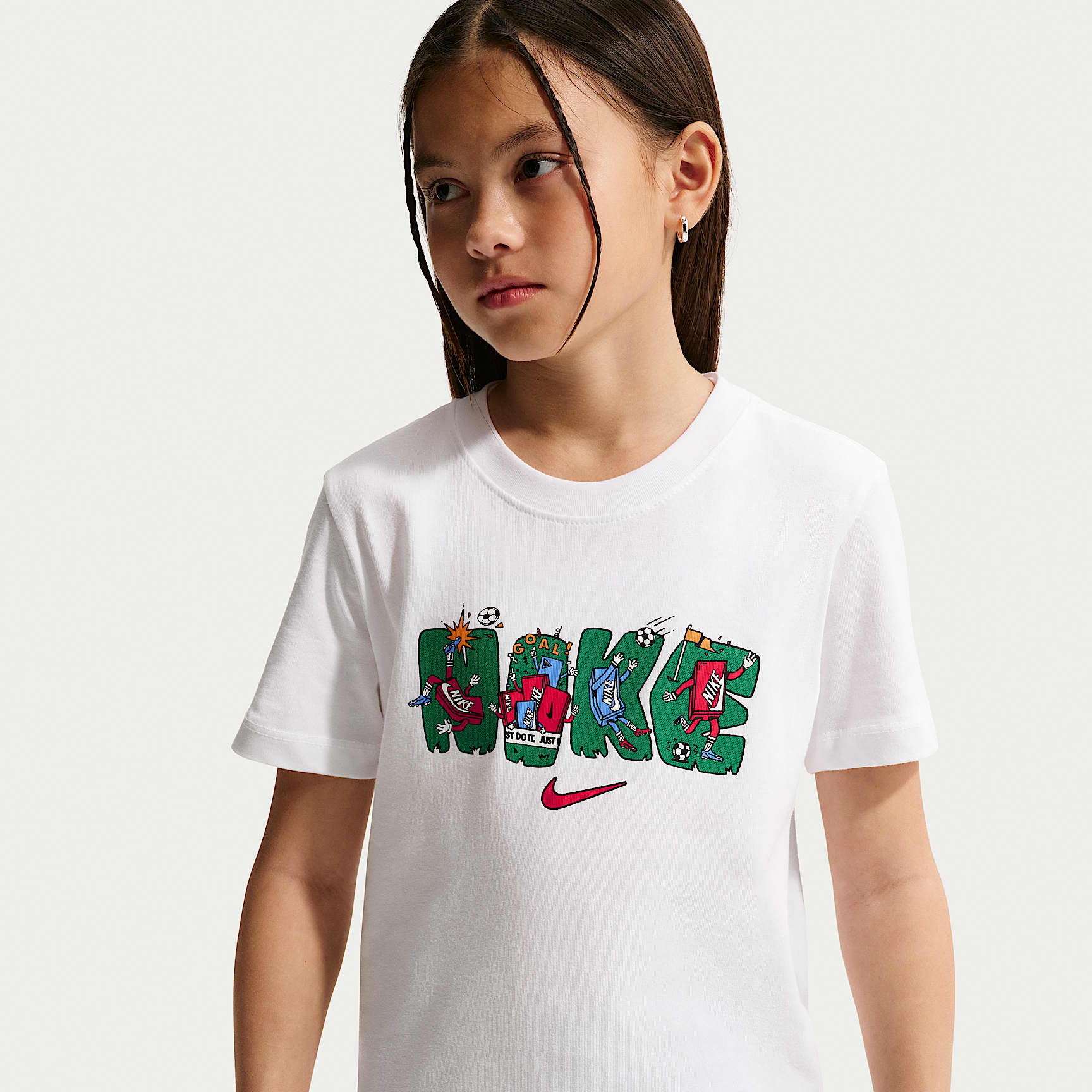 Nike Sportswear Older Kids' T-Shirt