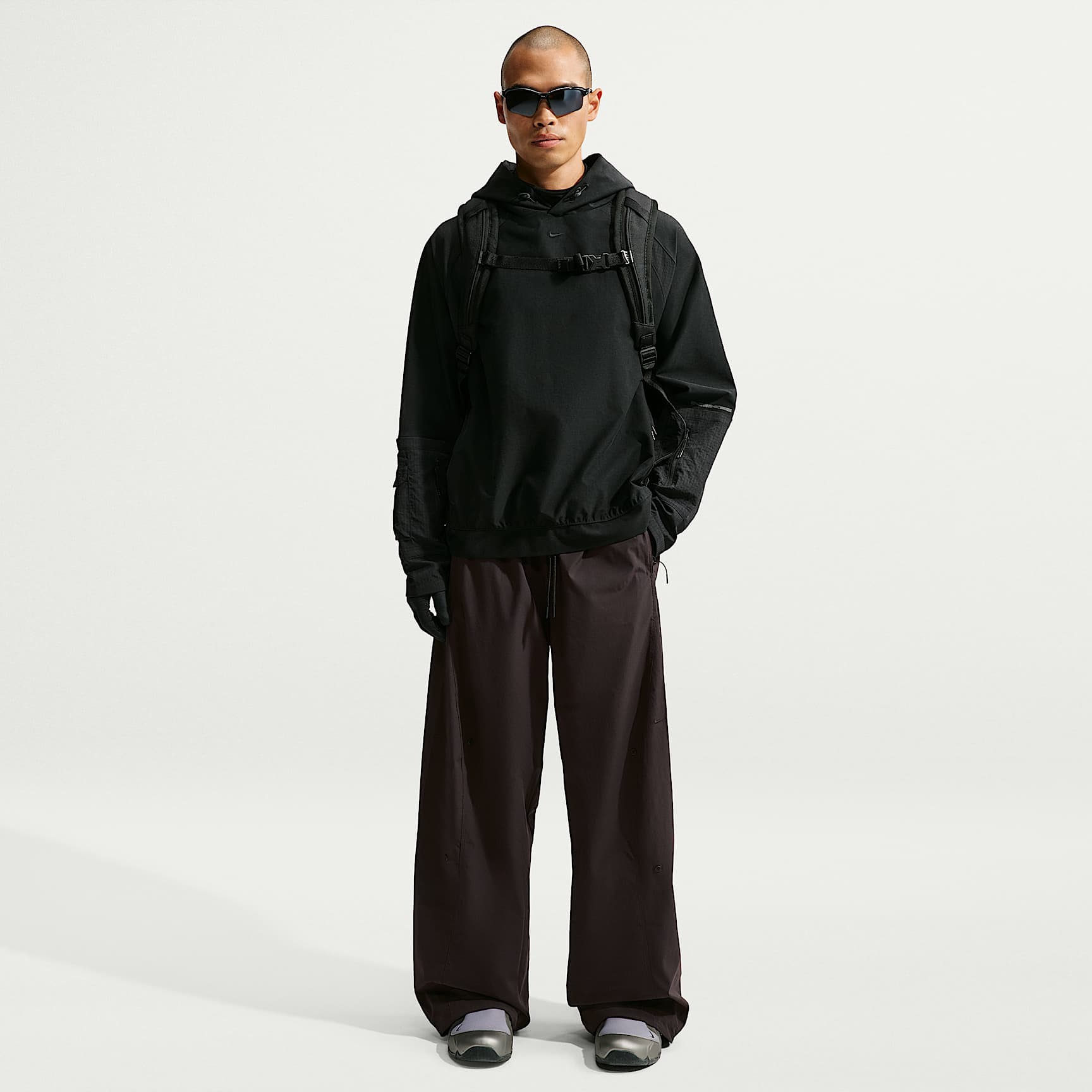 Nike Tech Helios Men's Dri-FIT Trousers