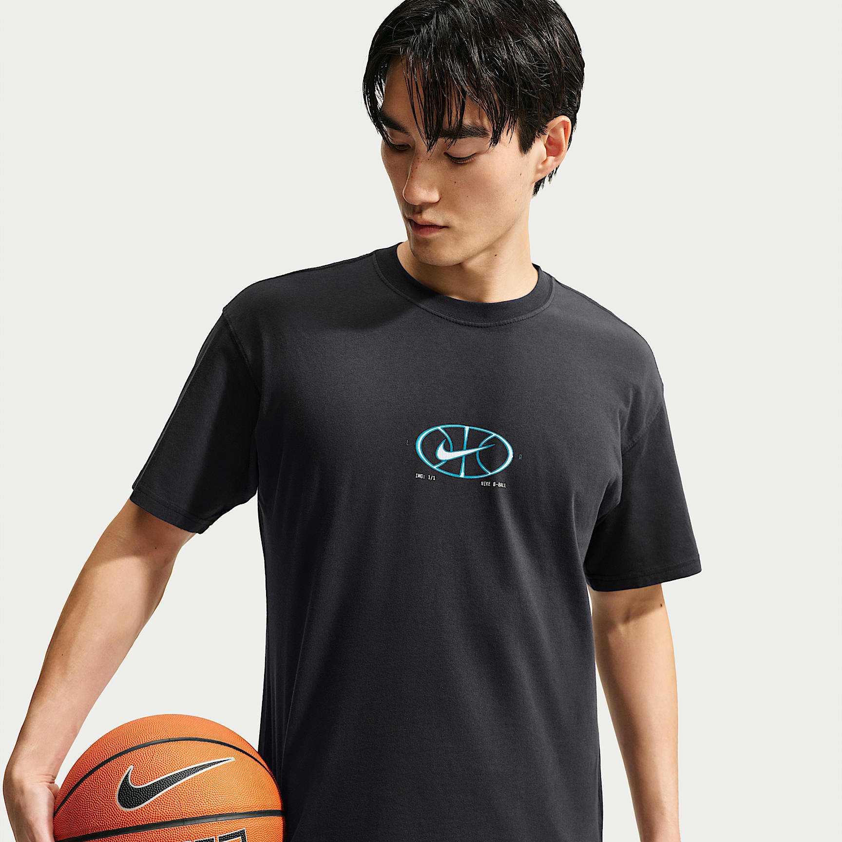 Nike Men's Basketball T-Shirt