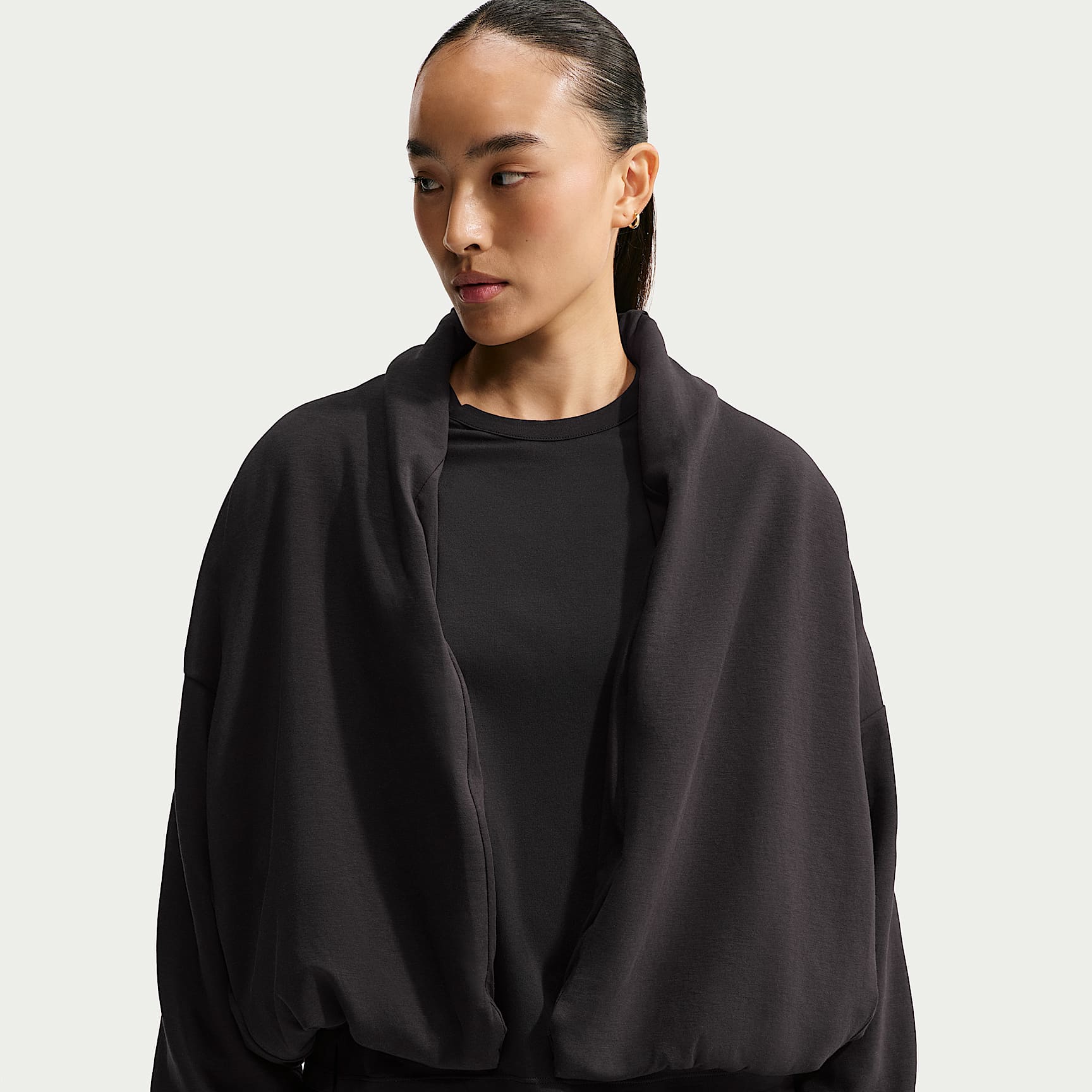 Nike 24.7 ImpossiblySoft Plush Women's Therma-FIT Shawl Jacket
